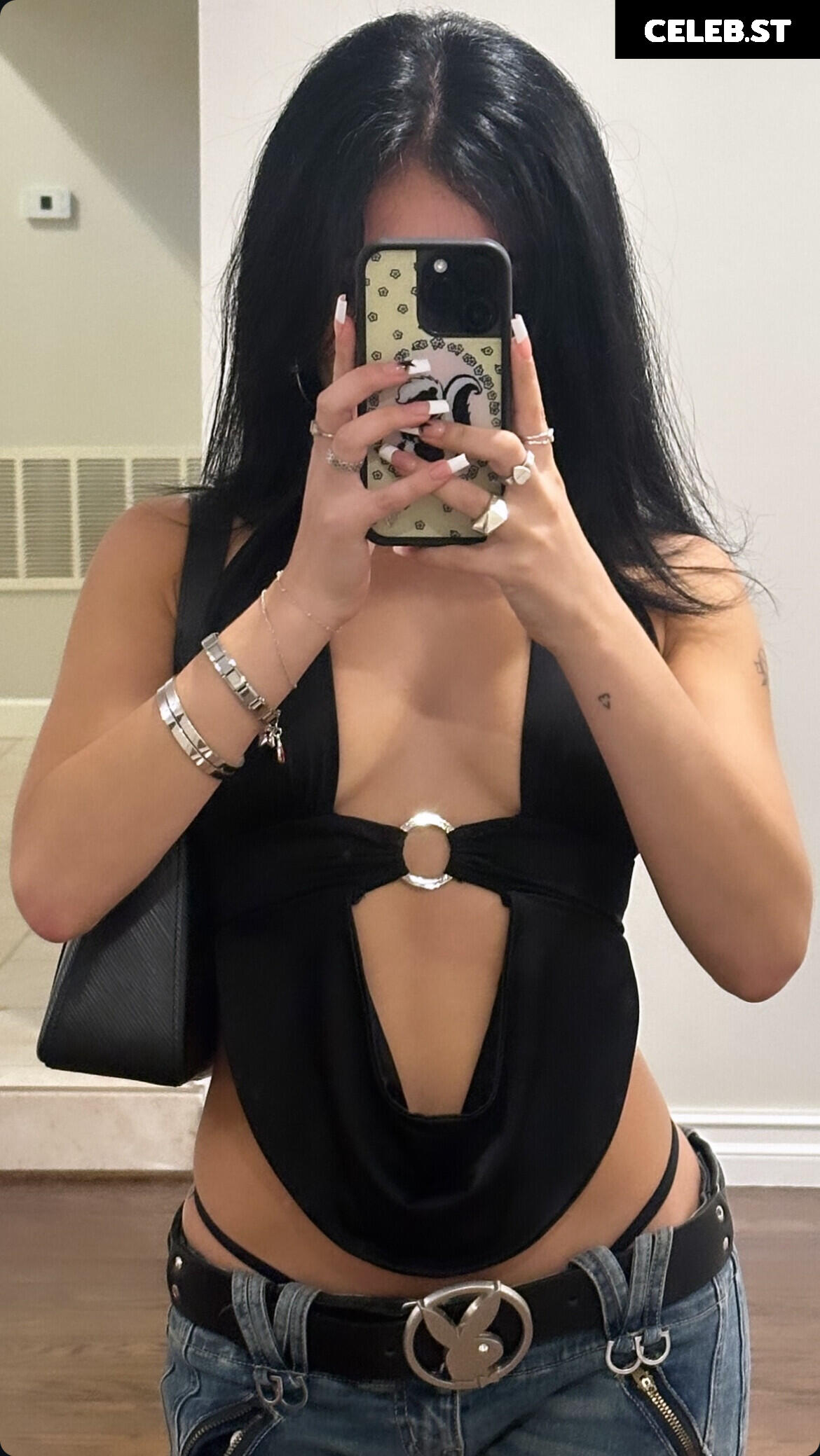 Tara yummy Image 11934876