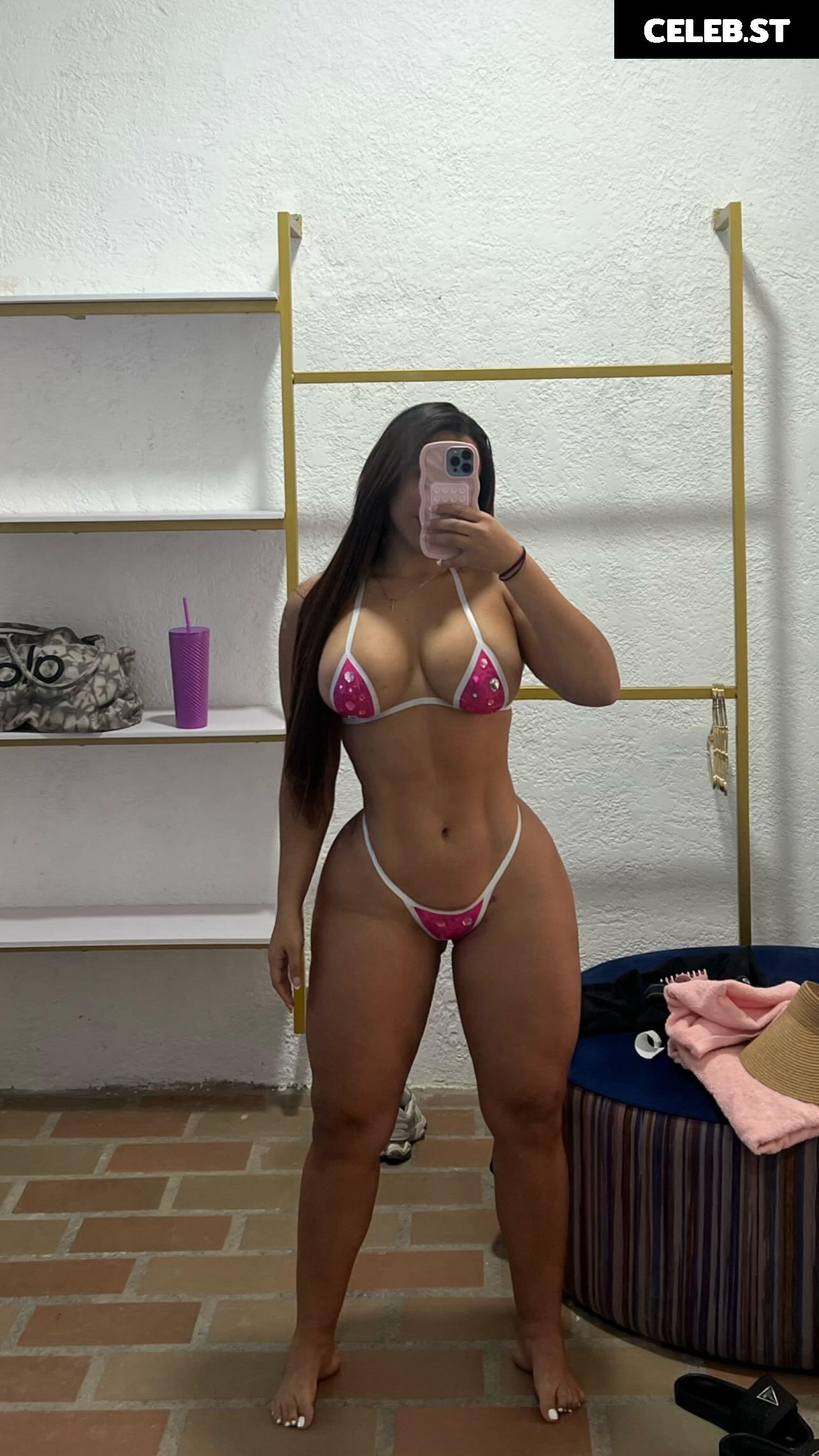 __rv99 / rv / romerov / Rashel Valentina Image 11934409