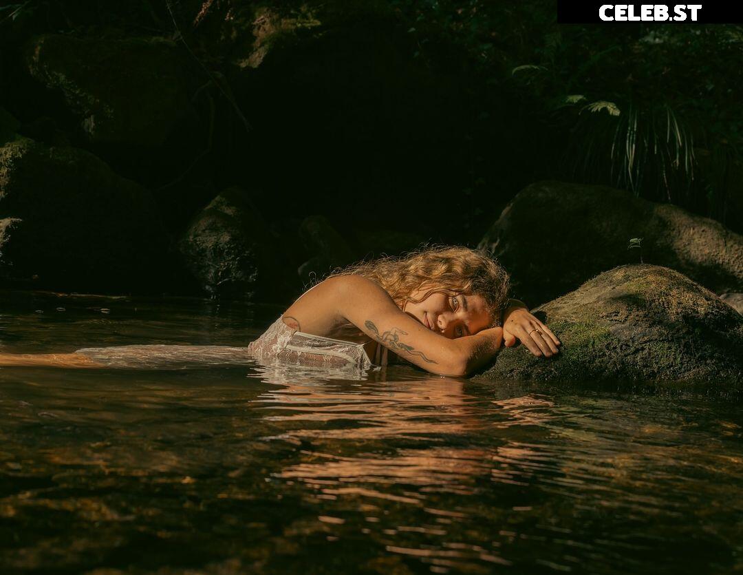 Mila Refacho Image 11937739