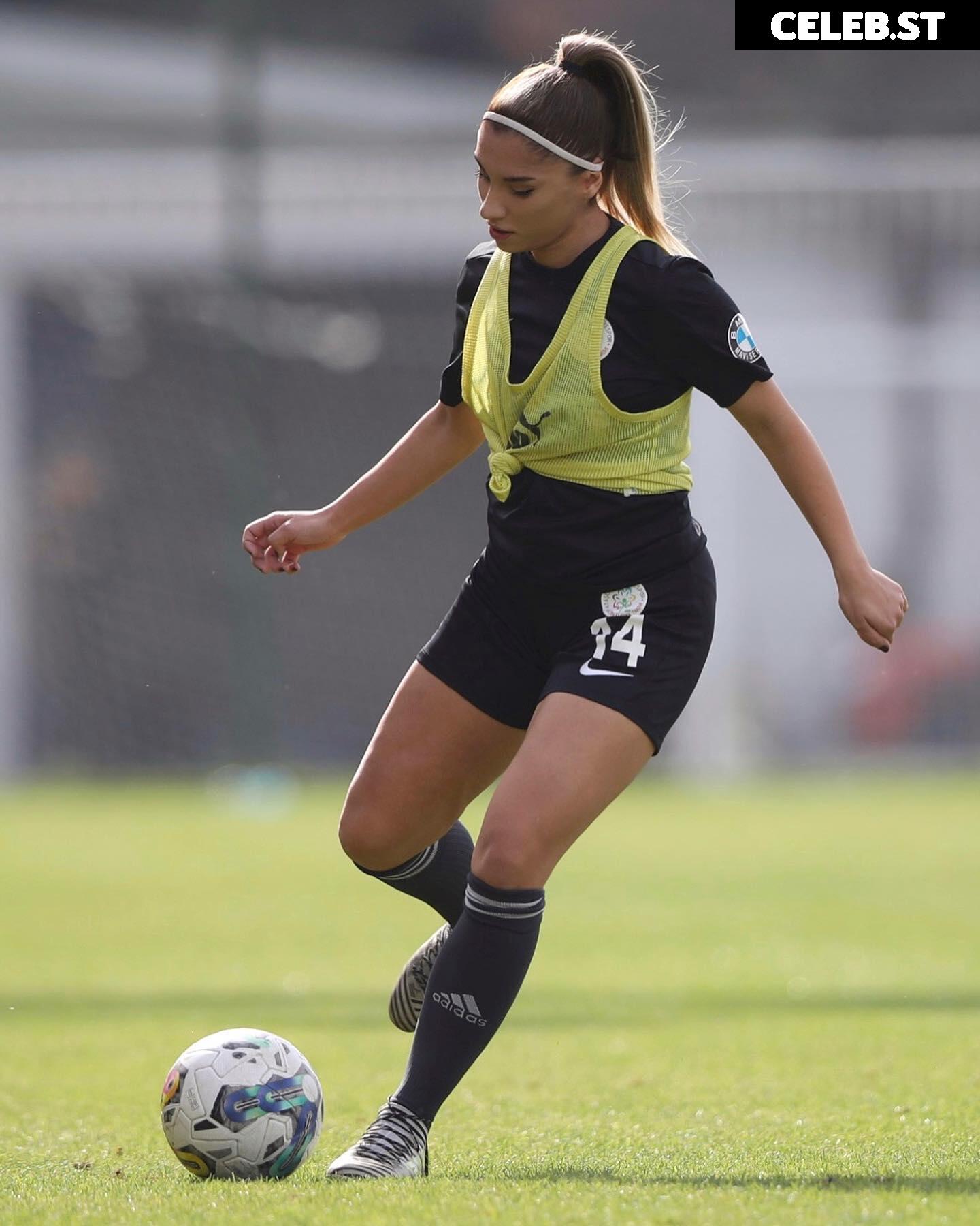 elif karaarslan Image 11936612