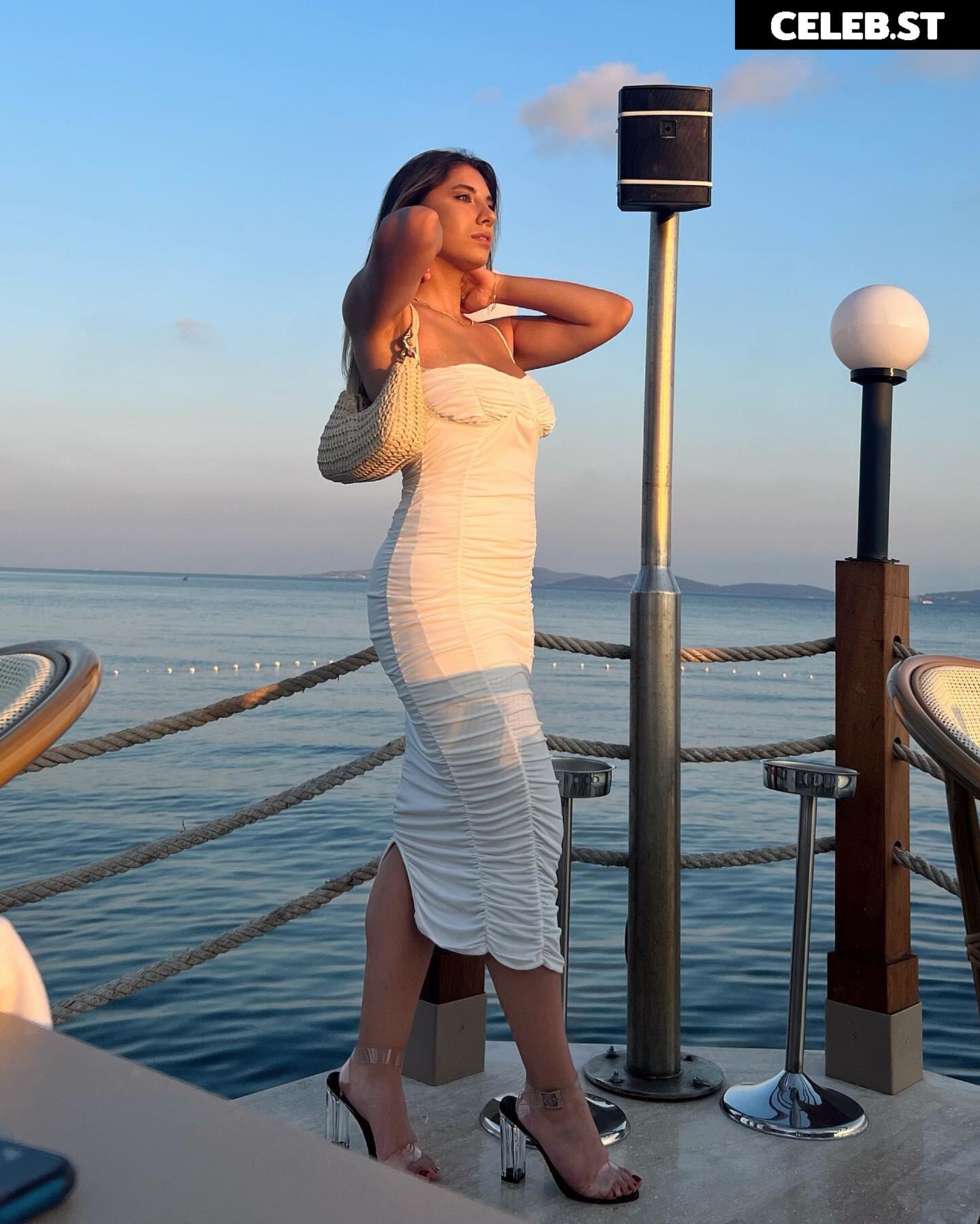 elif karaarslan Image 11936632