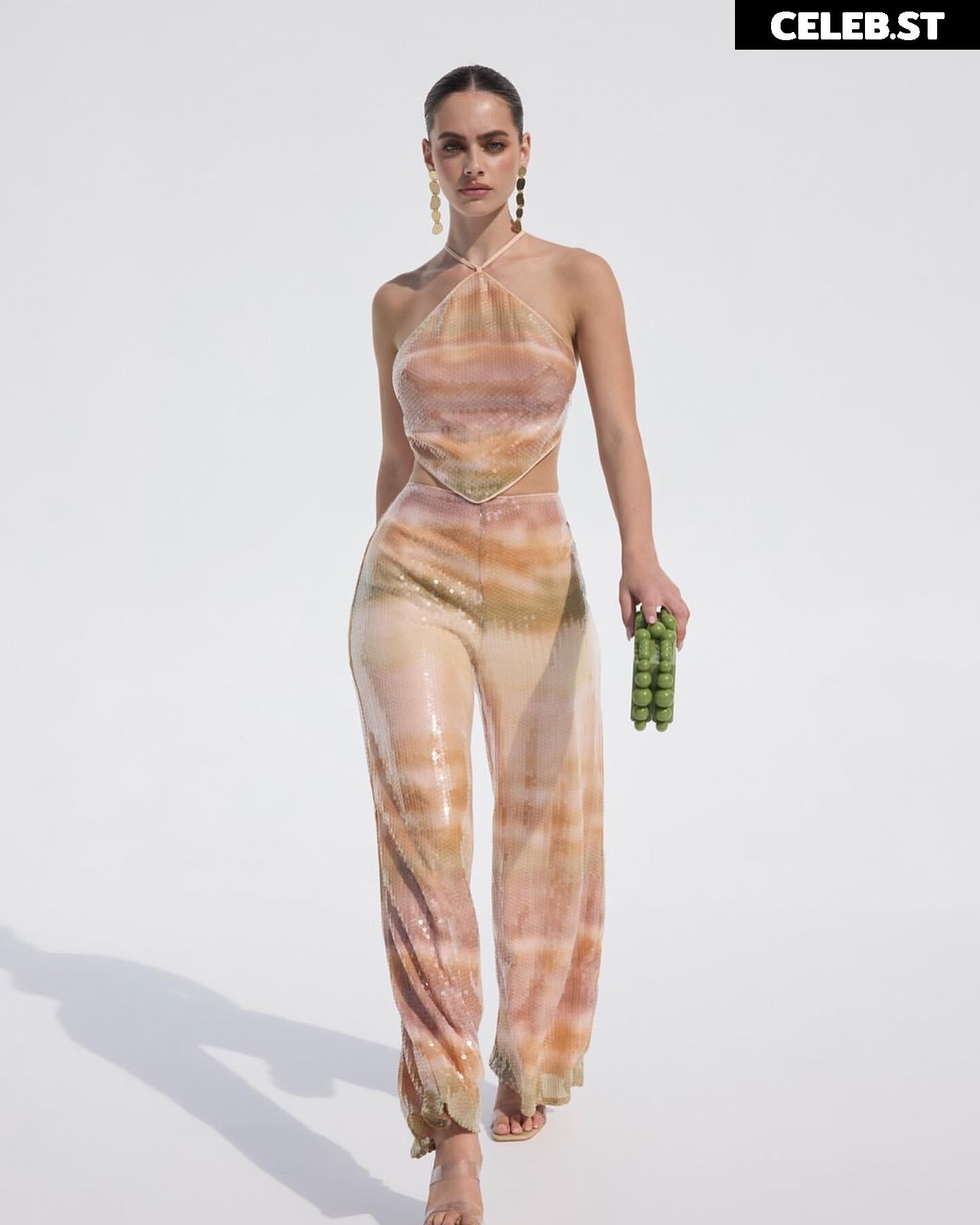 Yael Shelbia Image 11931579