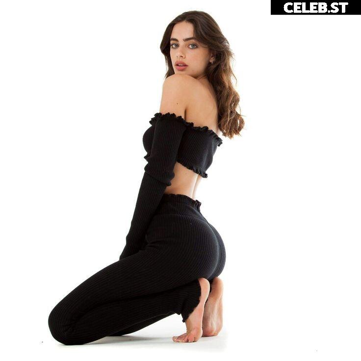Yael Shelbia Image 11931687