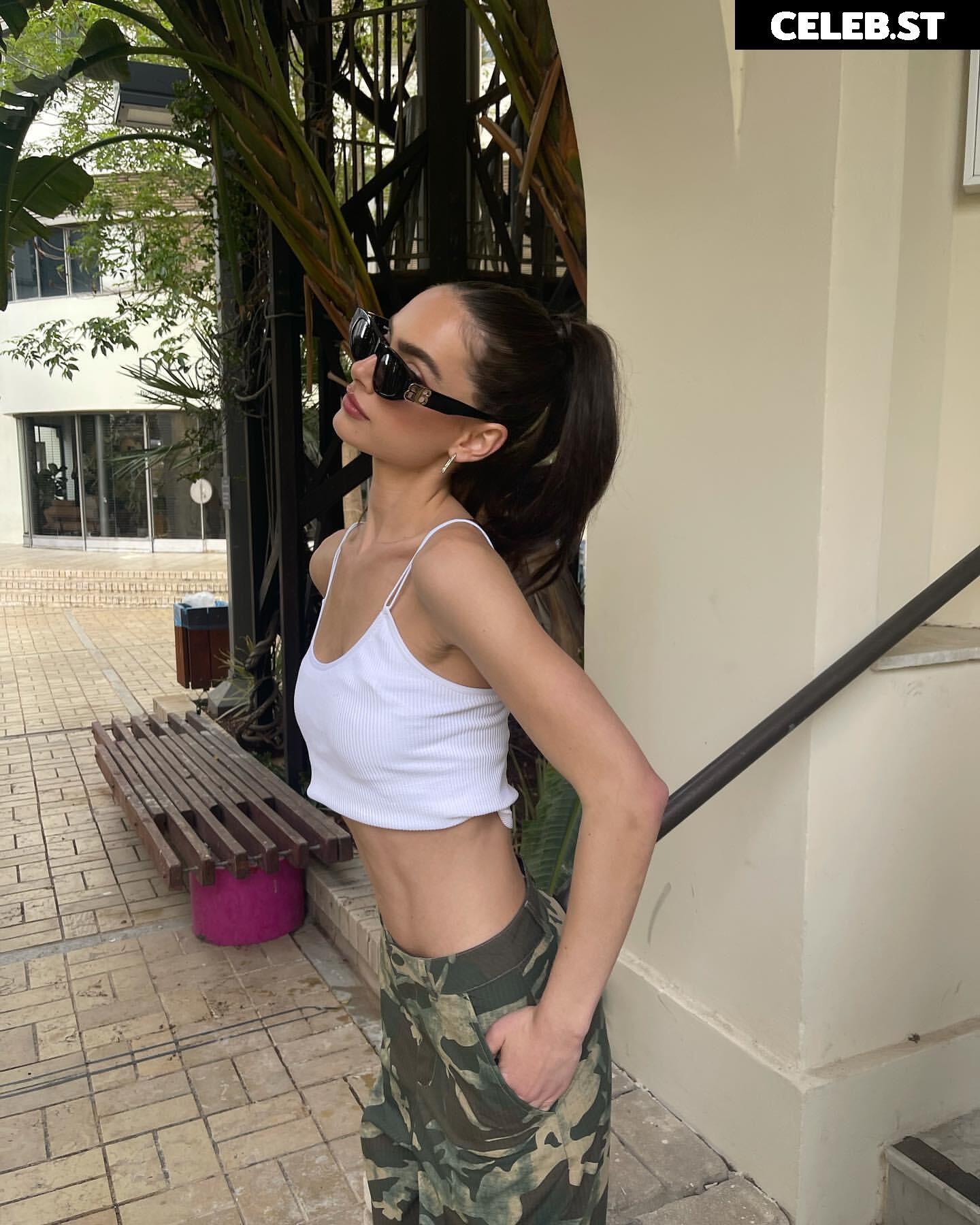 Yael Shelbia Image 11931628