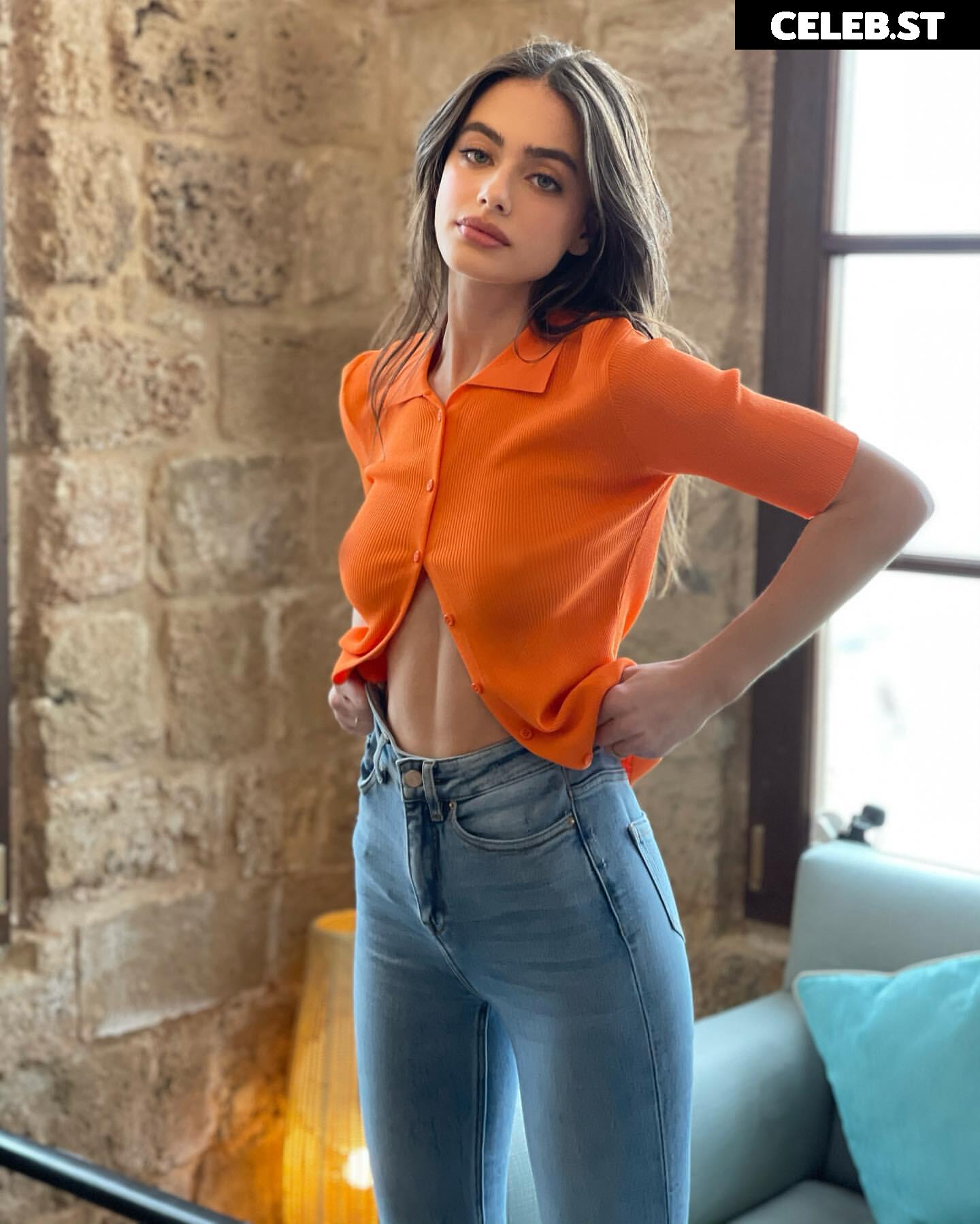 Yael Shelbia Image 11931614