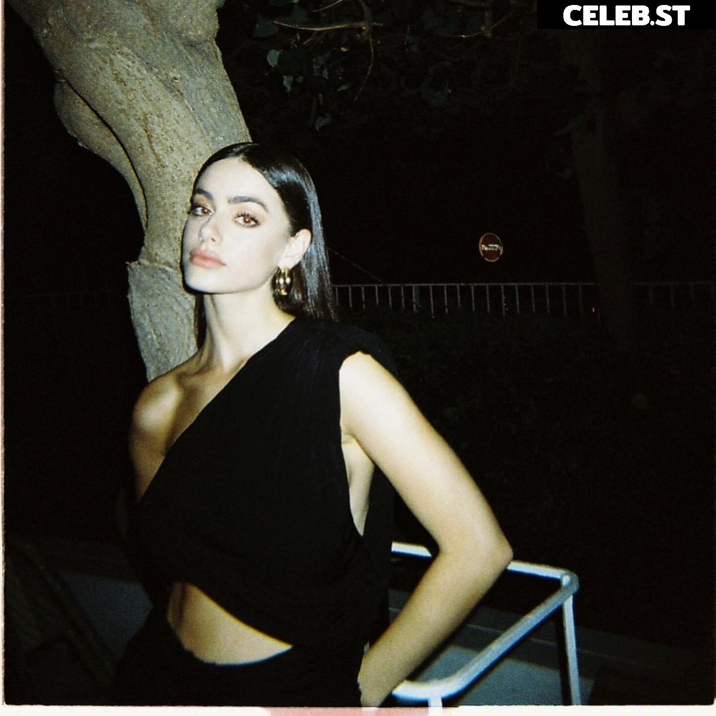 Yael Shelbia Image 11931602