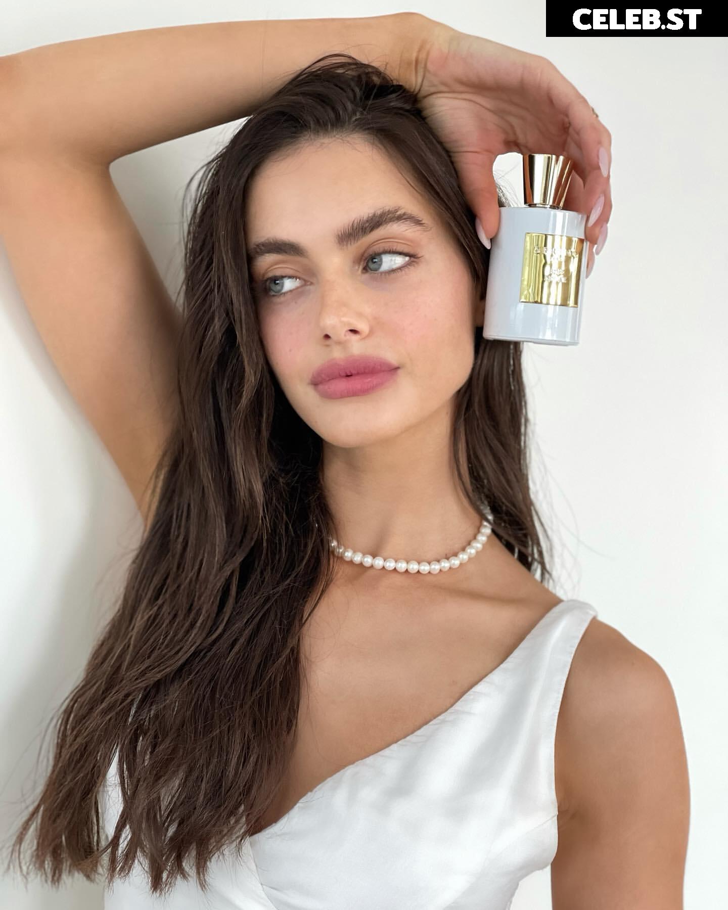 Yael Shelbia Image 11931608