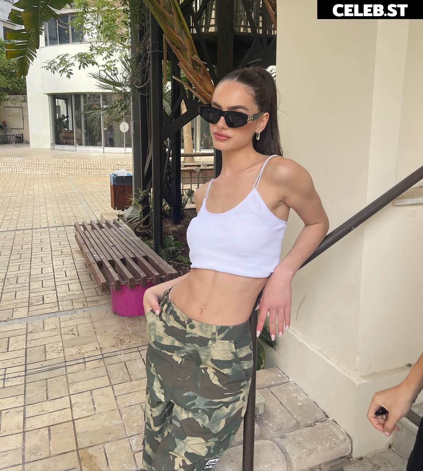 Yael Shelbia Image 11931634
