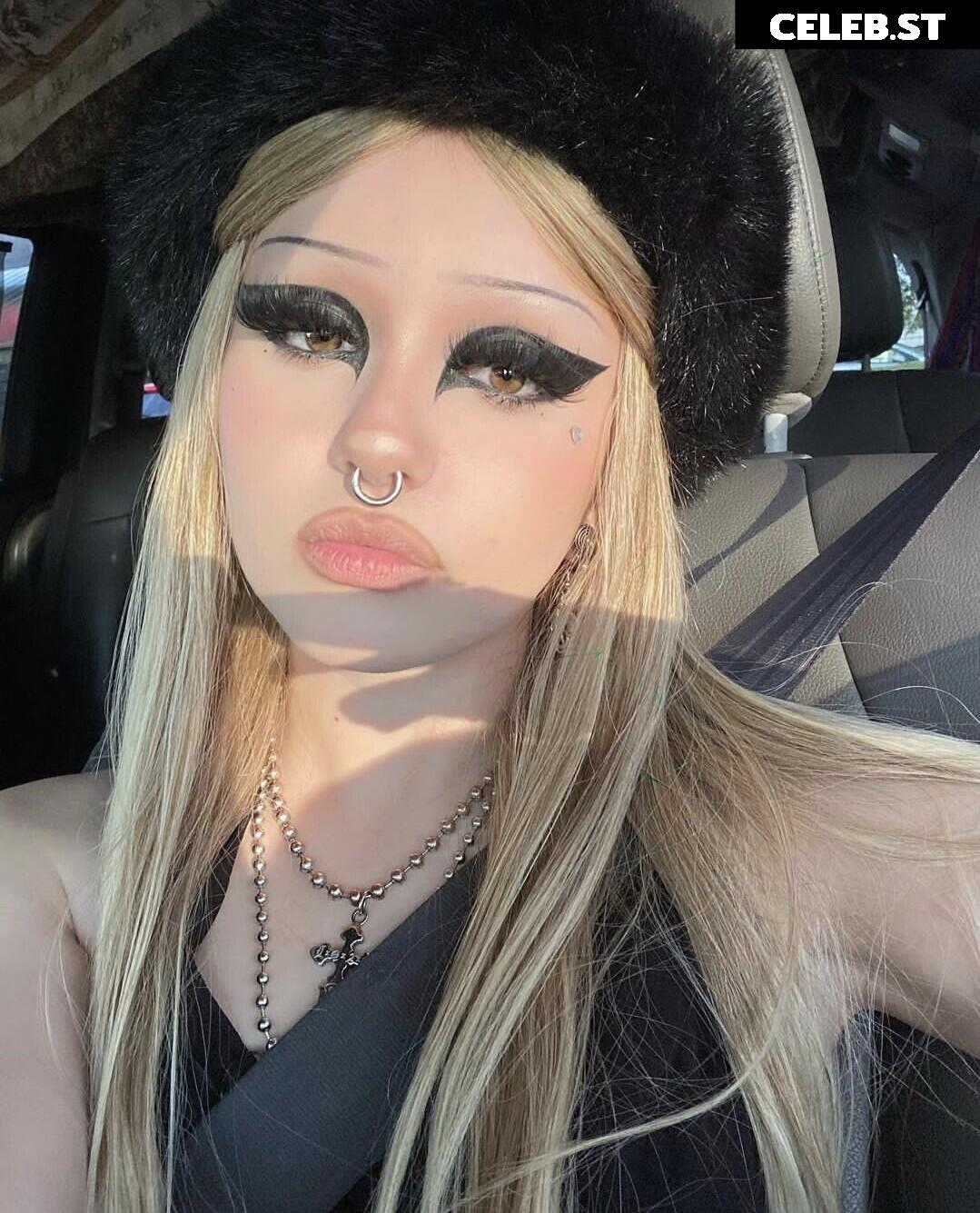 Tori Drake/toriid Image 11931127