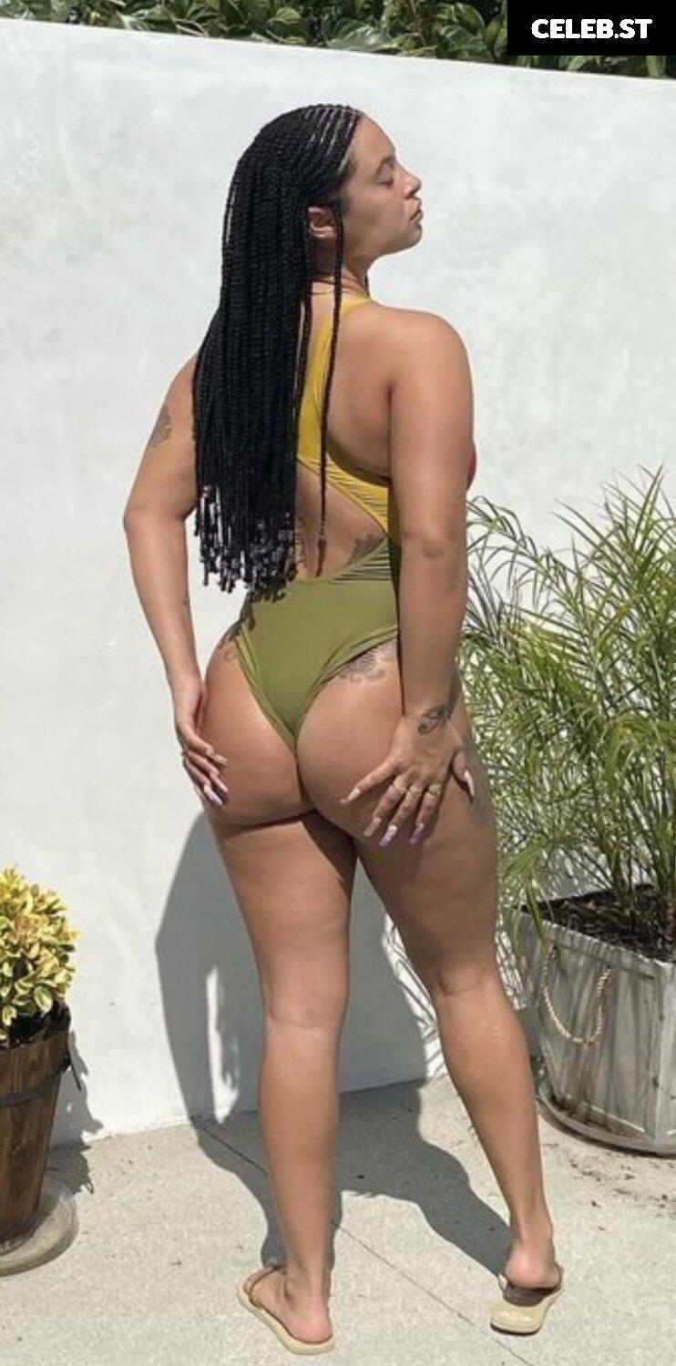 Sally.Spice Image 11931314