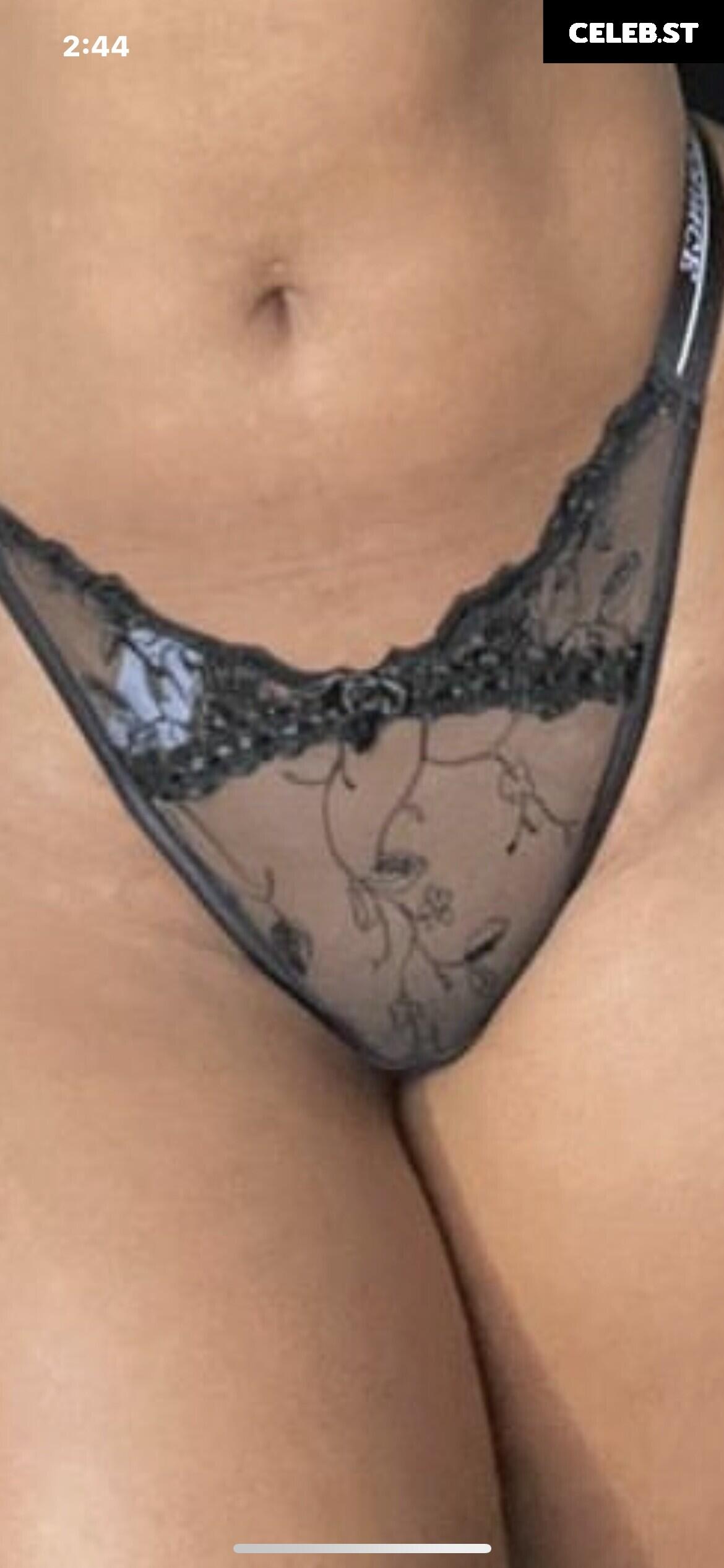 jonica / jonica keating Image 11933993