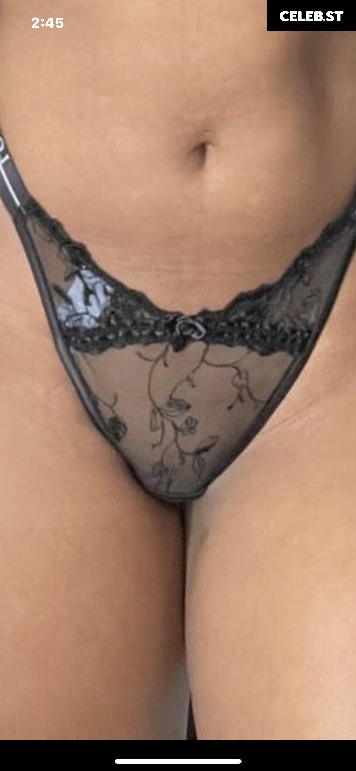 jonica / jonica keating Image 11933996