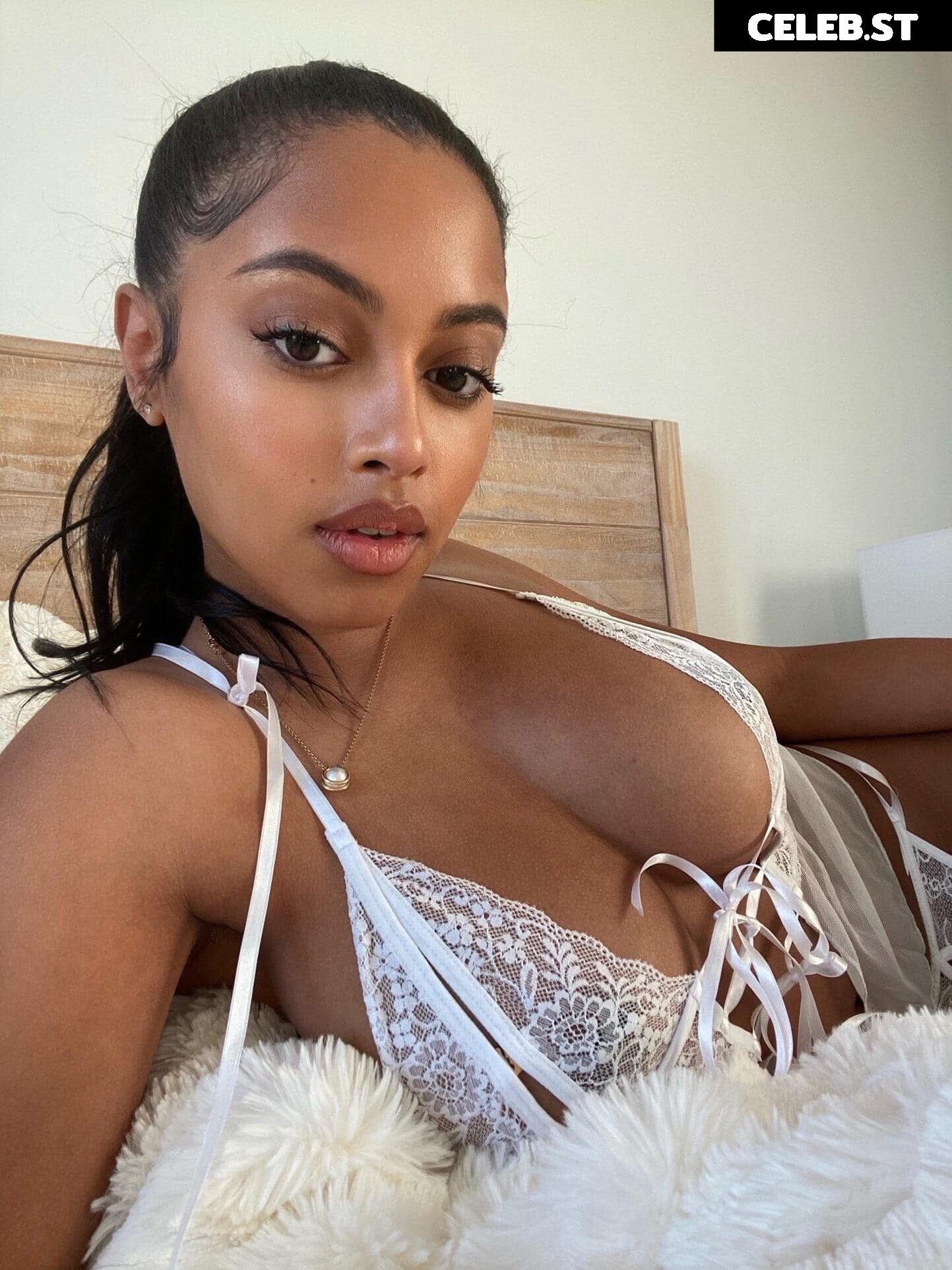 jonica / jonica keating Image 11933944