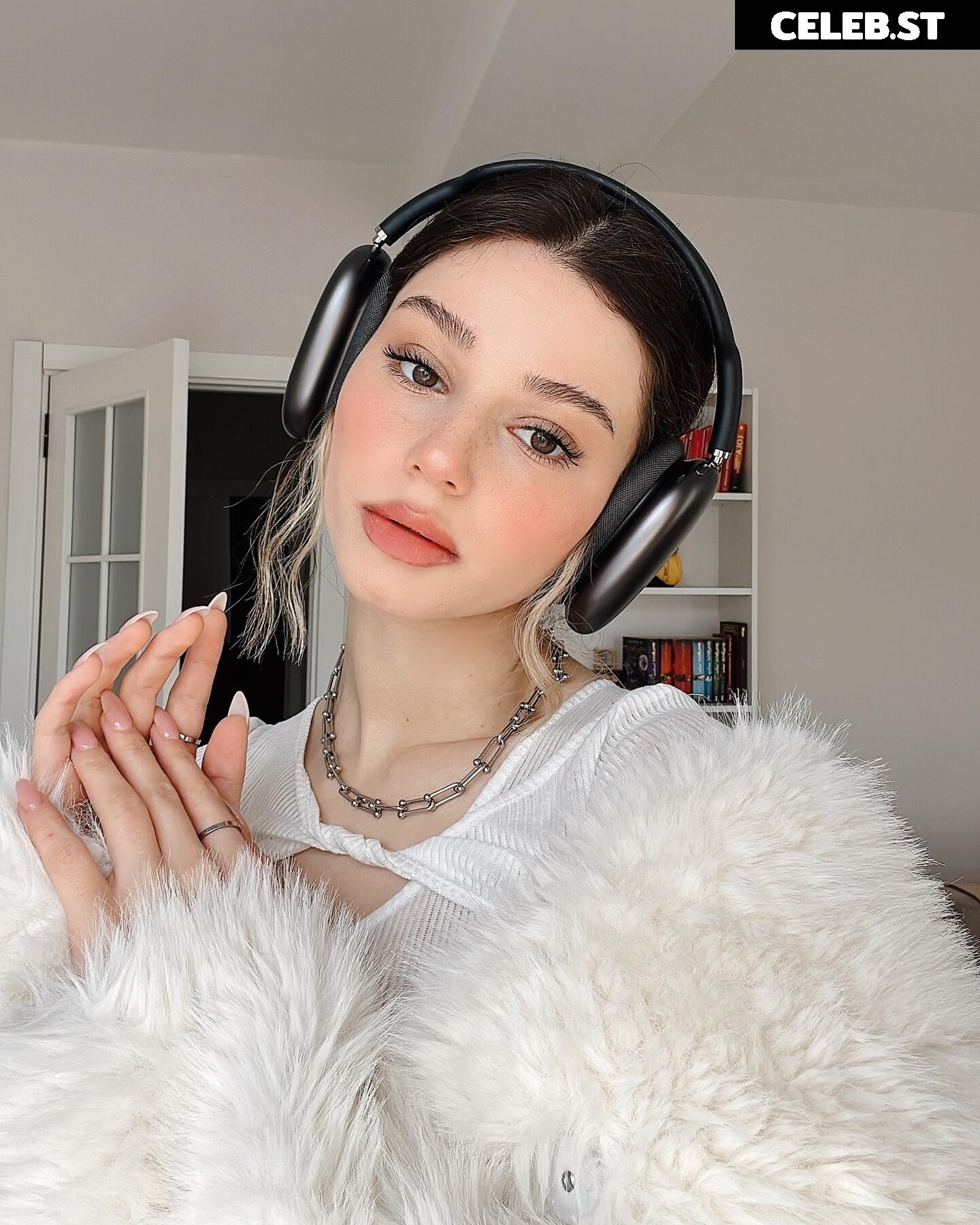 Sumru Özden / sumruozdenn Image 11932604