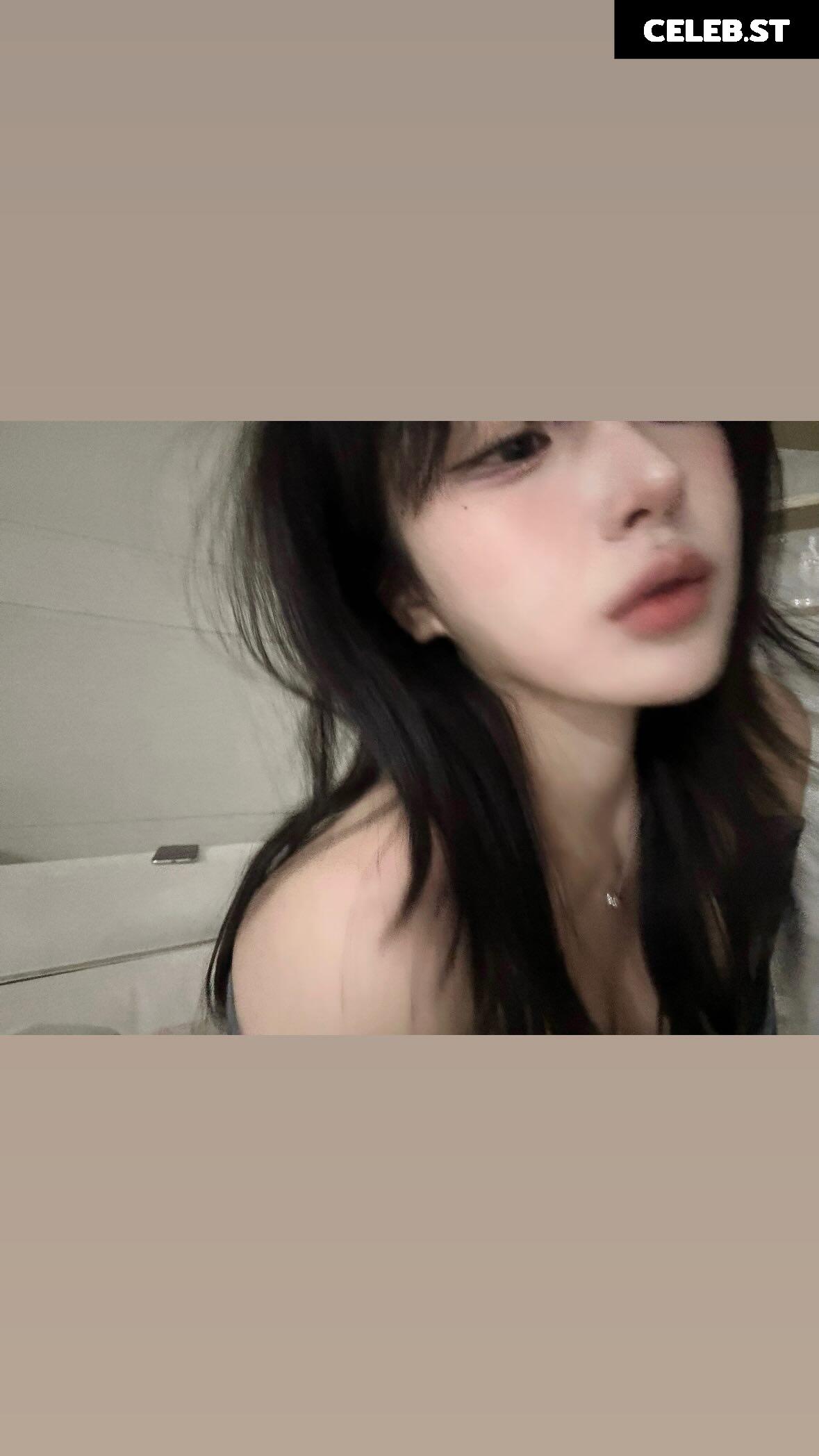 xouuuus / YUYU 유유 Image 11939811