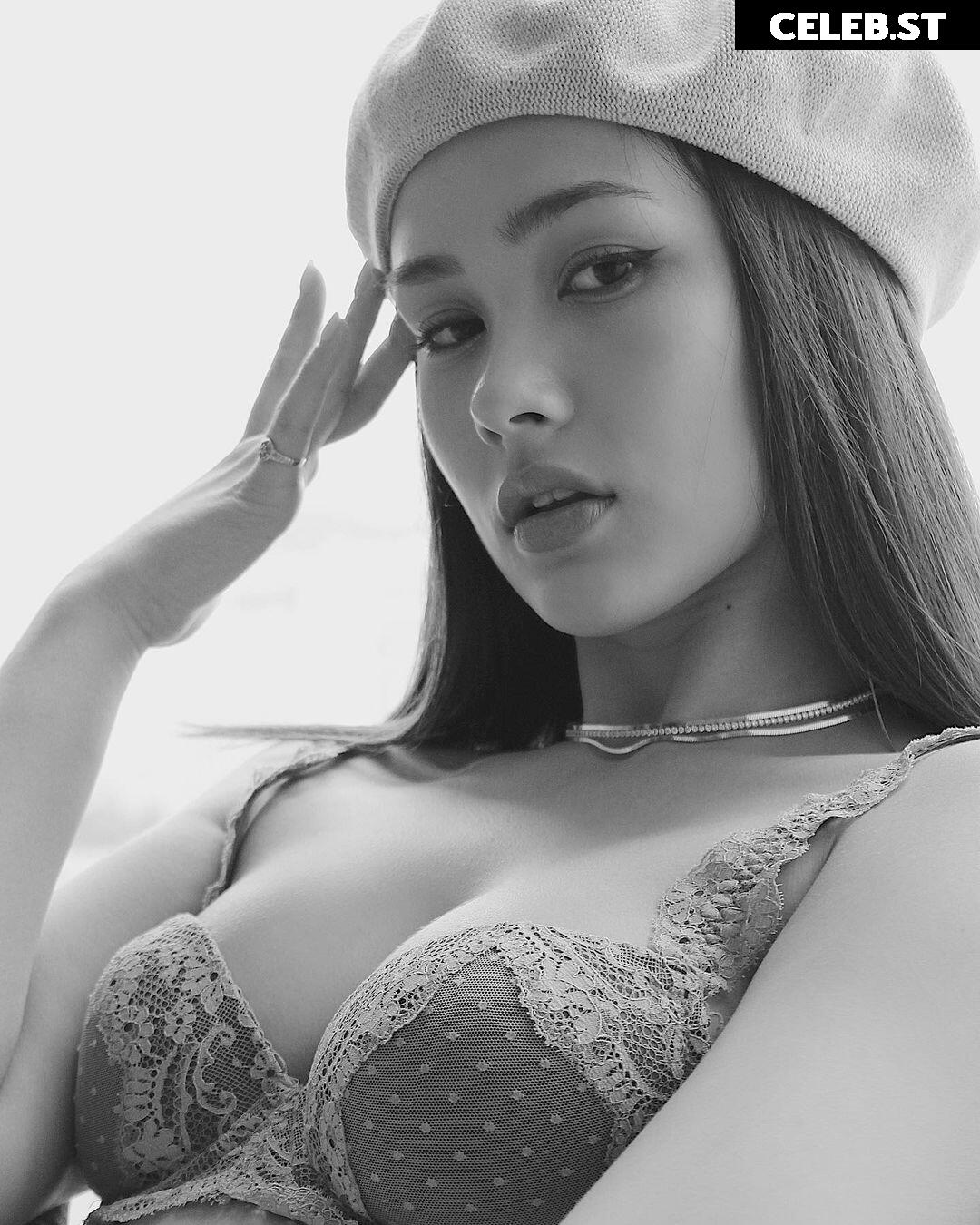 vikkyboyce Image 11939458