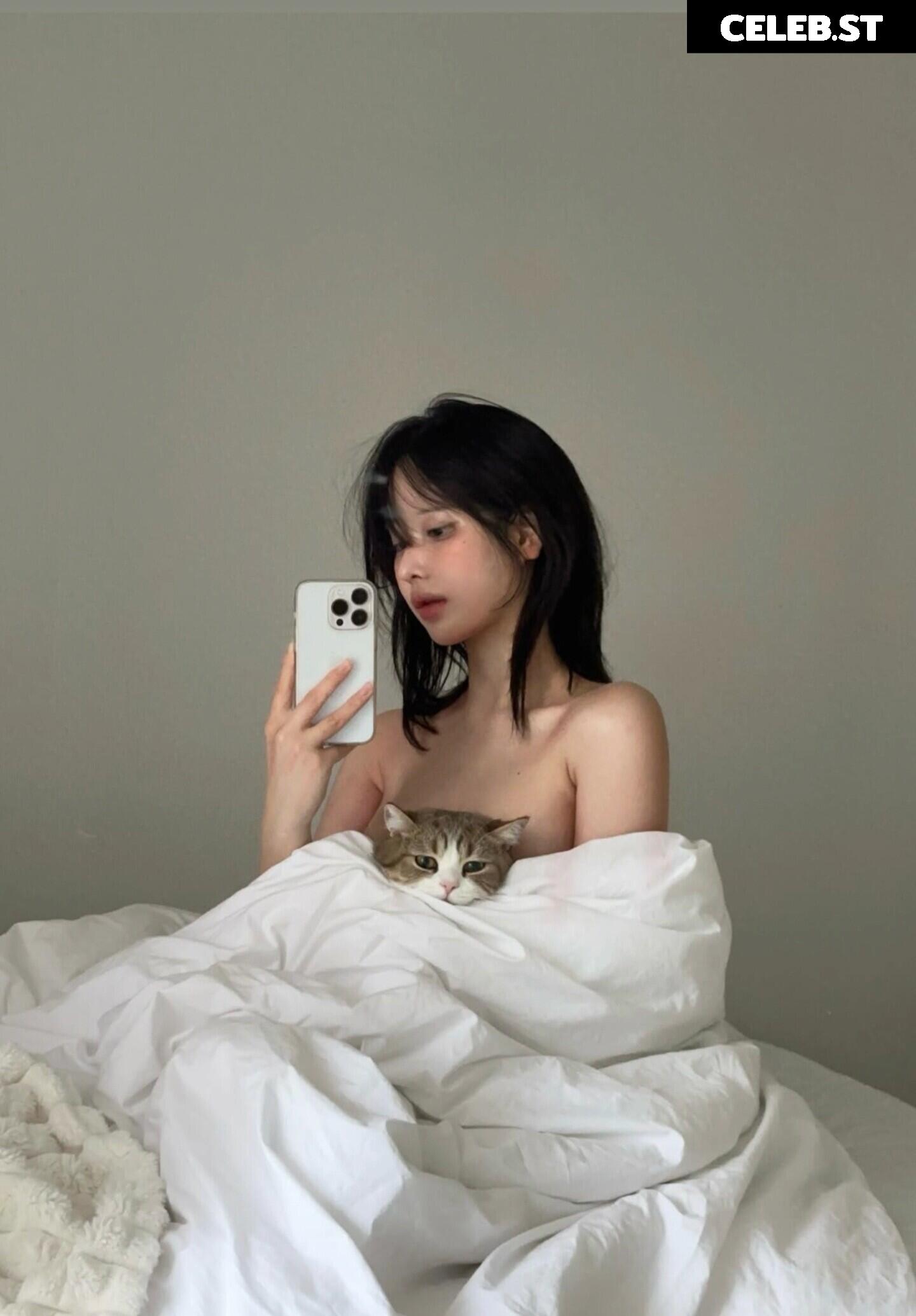 xouuuus / YUYU 유유 Image 11939795