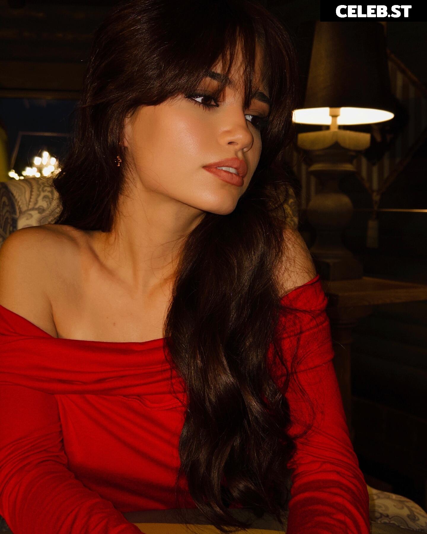 Sofia Chernasova / chernasova.sofia / soniachrn / Чернасова Софія Image 11939322