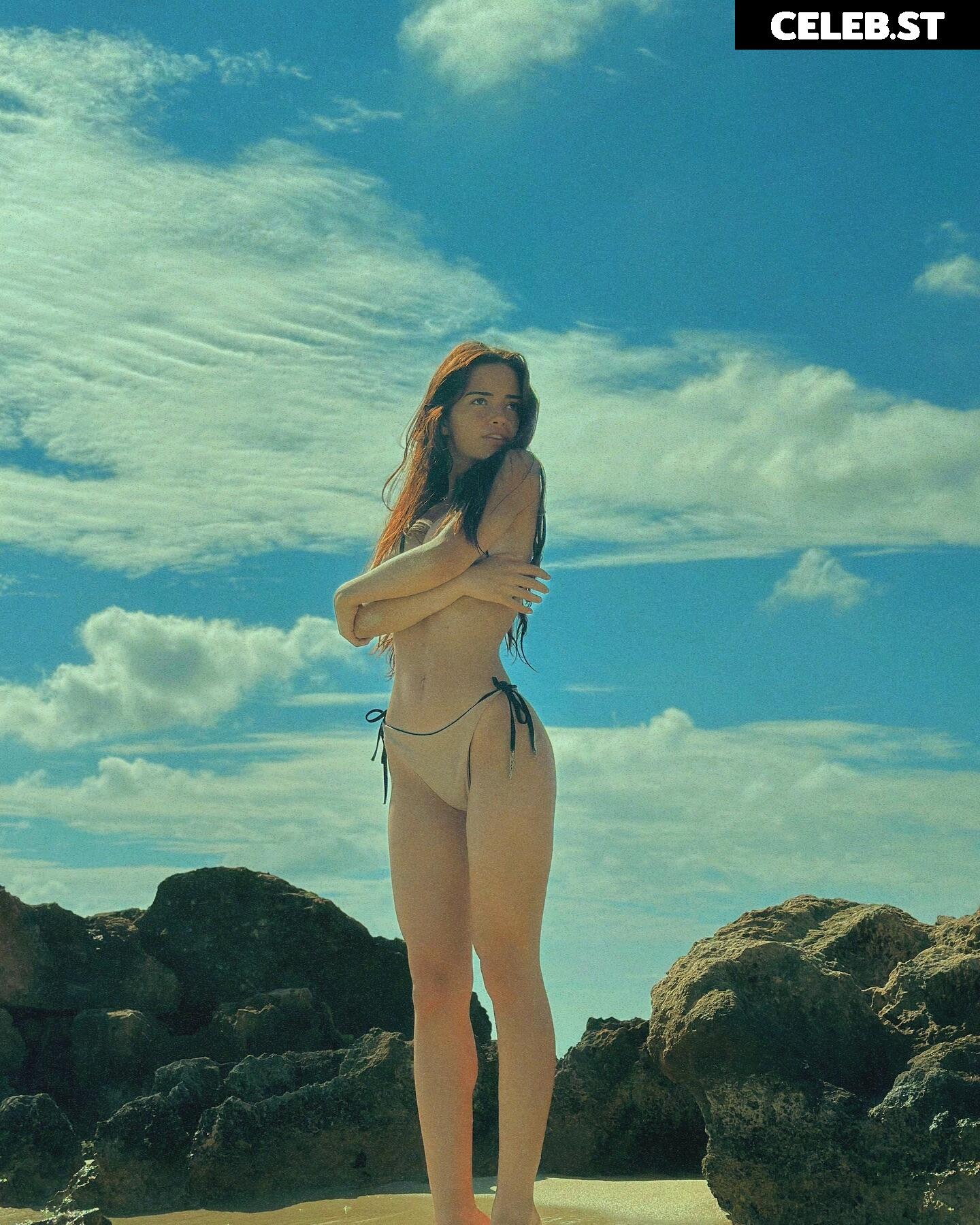 Sofia Chernasova / chernasova.sofia / soniachrn / Чернасова Софія Image 11939294