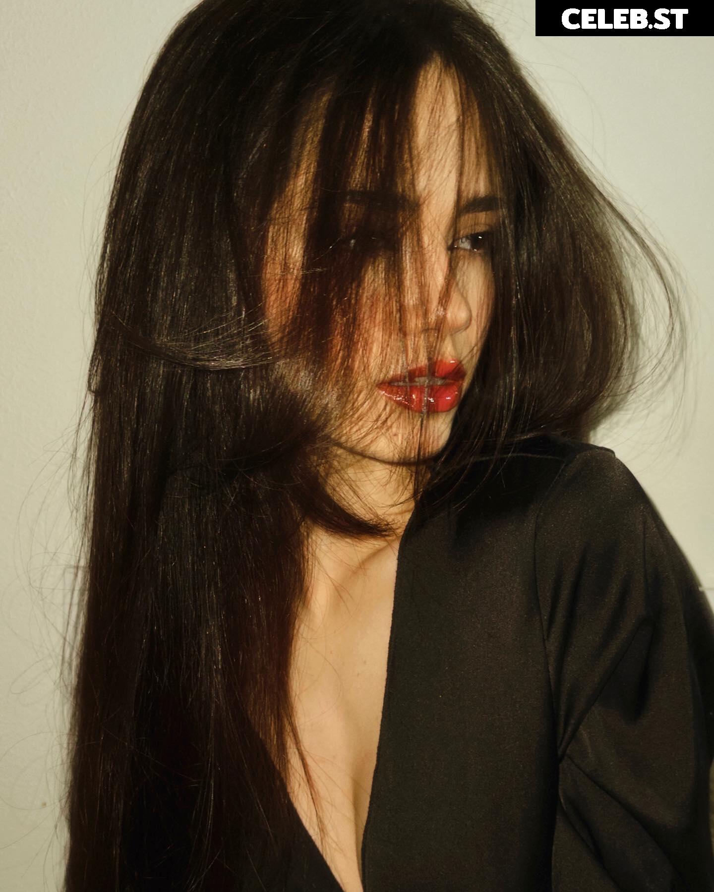Sofia Chernasova / chernasova.sofia / soniachrn / Чернасова Софія Image 11939234