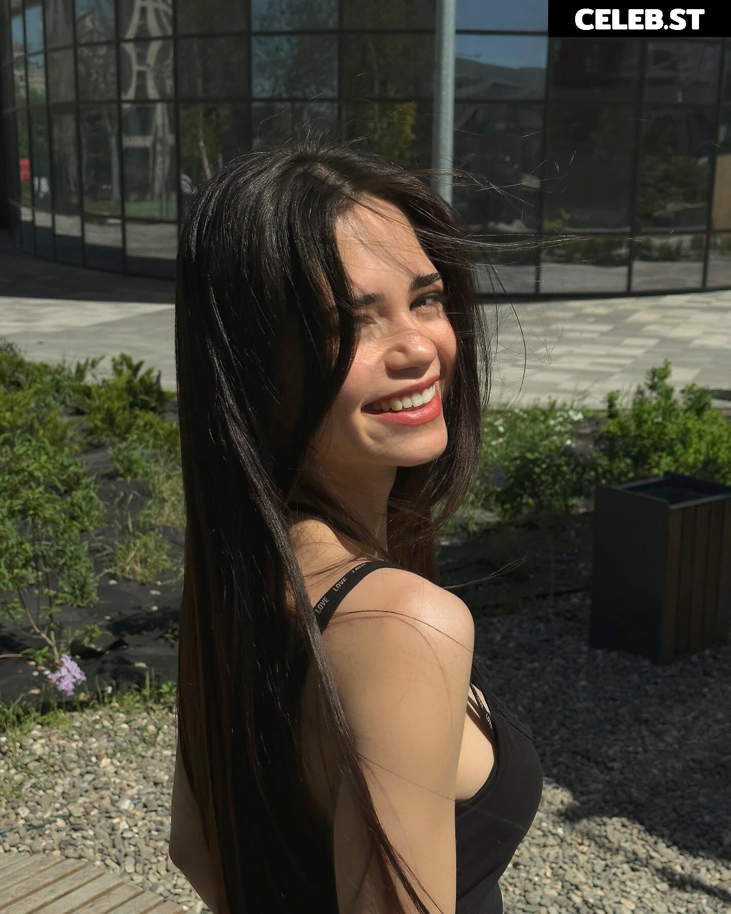 Sofia Chernasova / chernasova.sofia / soniachrn / Чернасова Софія Image 11939238