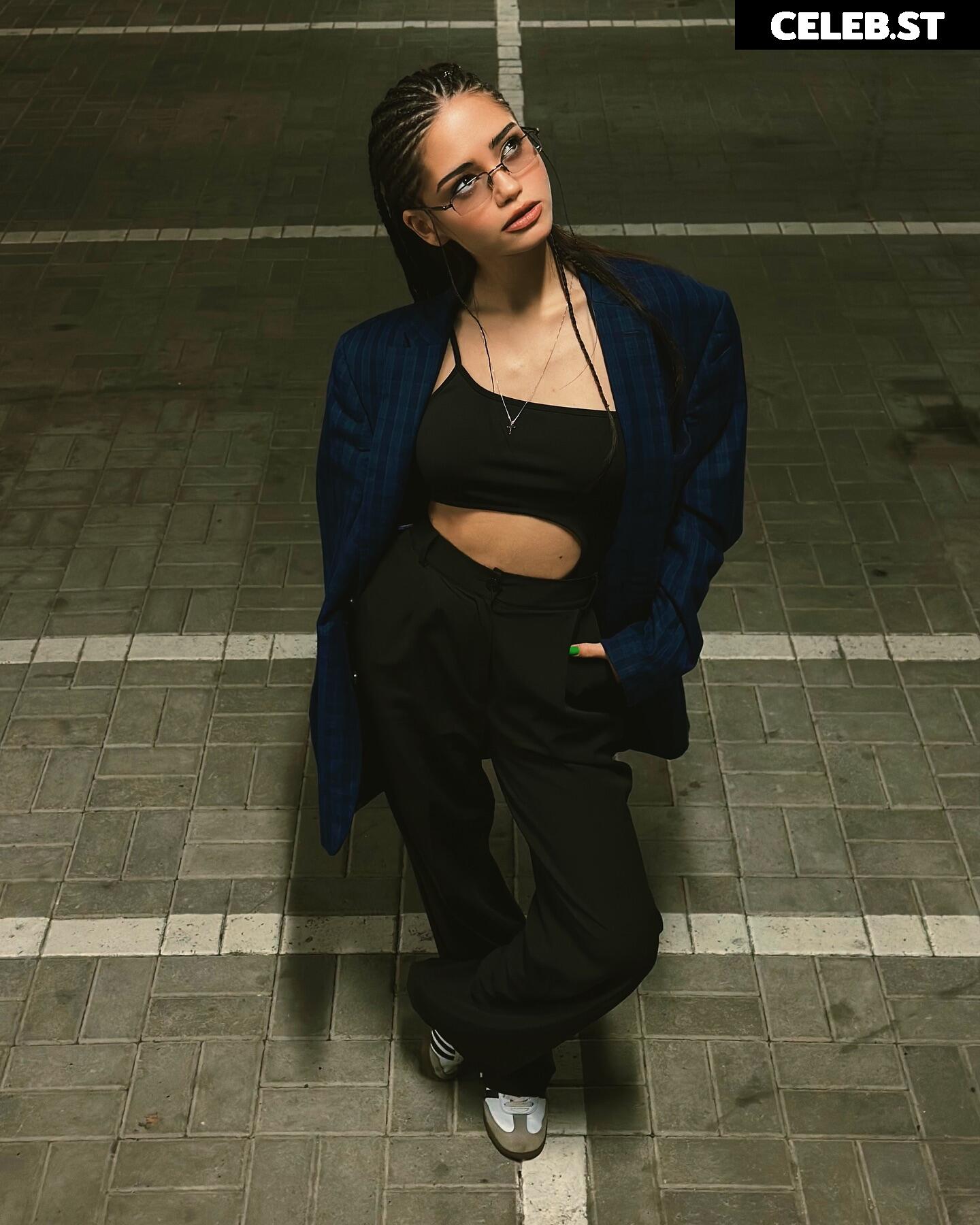 Sofia Chernasova / chernasova.sofia / soniachrn / Чернасова Софія Image 11939250