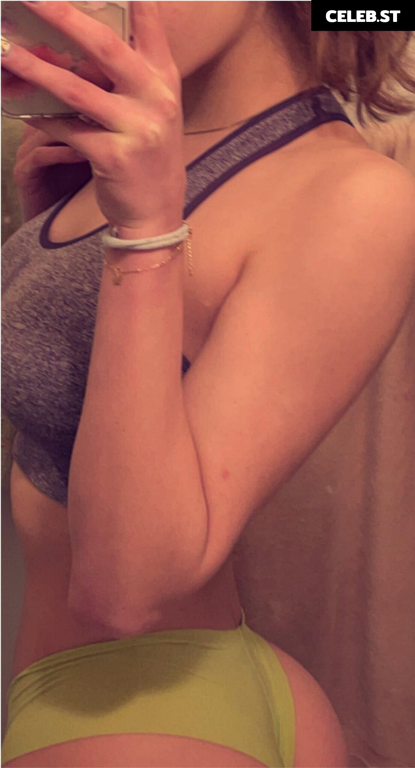 Claire Northfield / umitsclaire Image 11905687