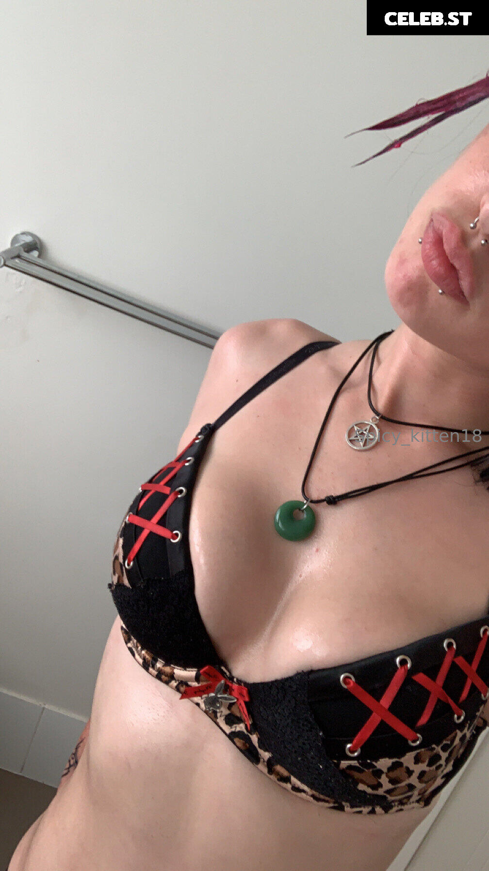 a.very2.2 / Sharna_1 / Spicy_kitten18 Image 11904027