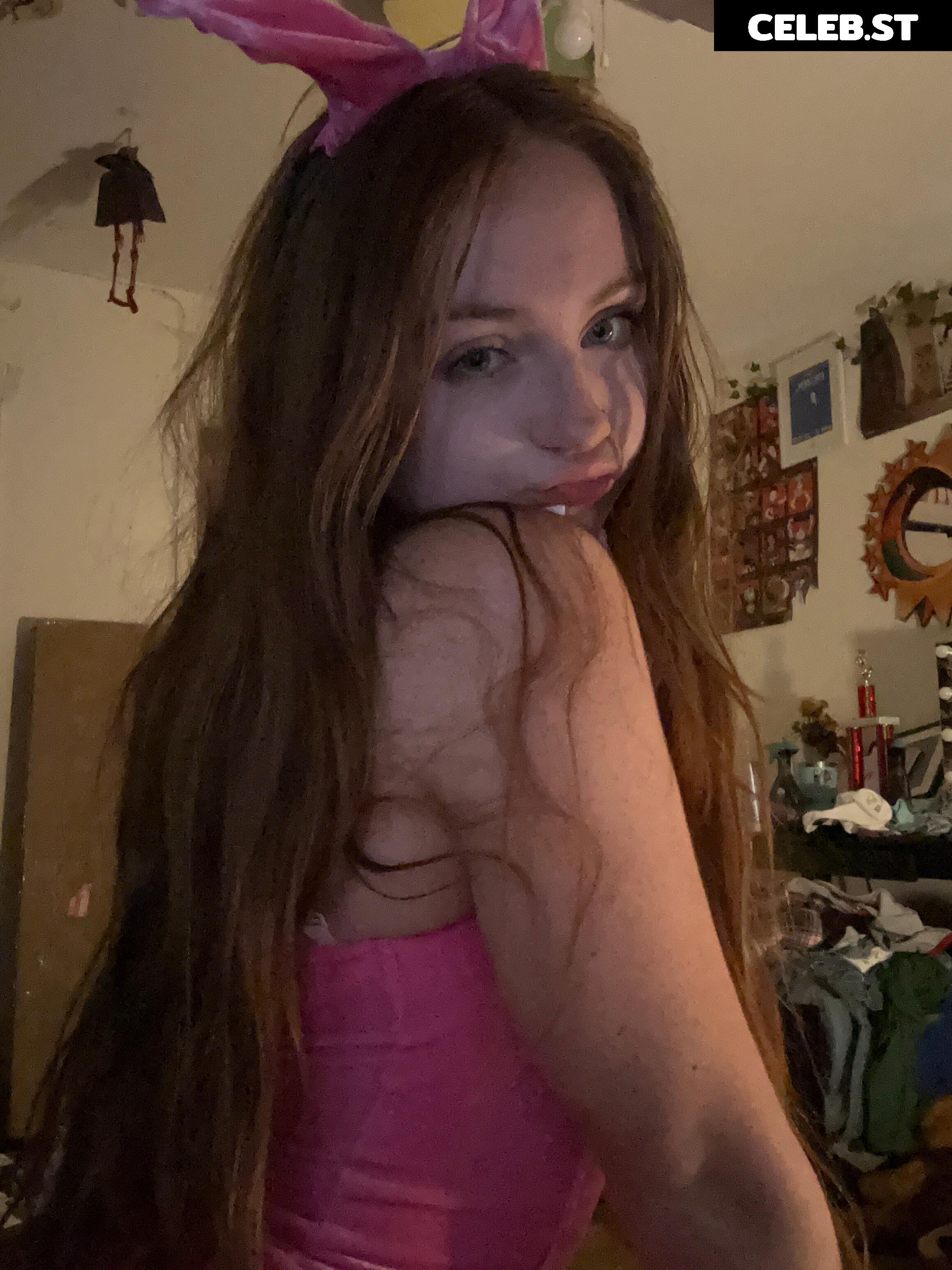 Thqtty/Thqttie/Thqcc Image 11901726