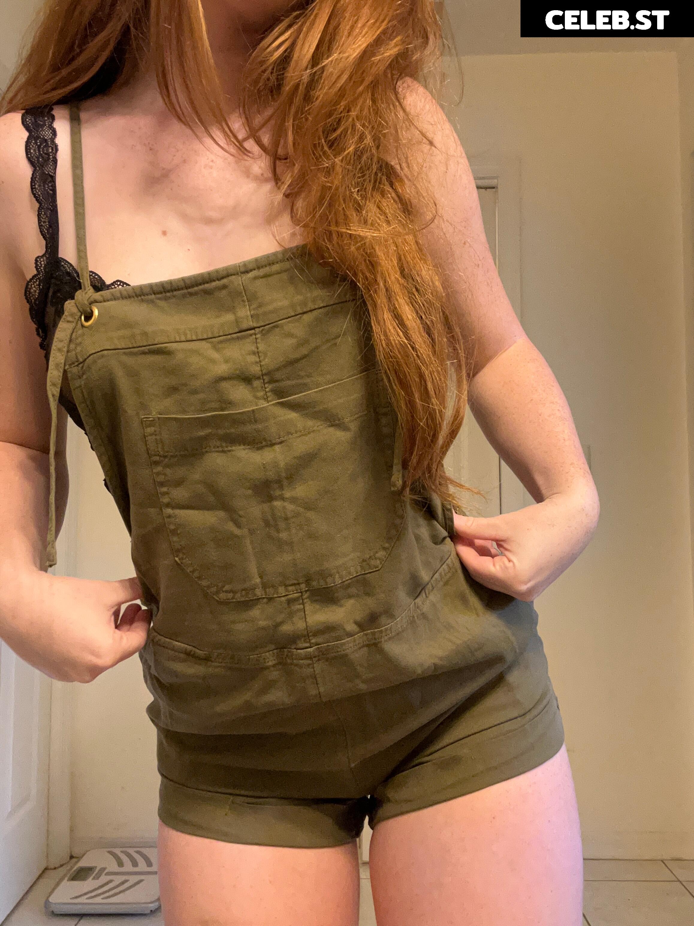 Thqtty/Thqttie/Thqcc Image 11901664