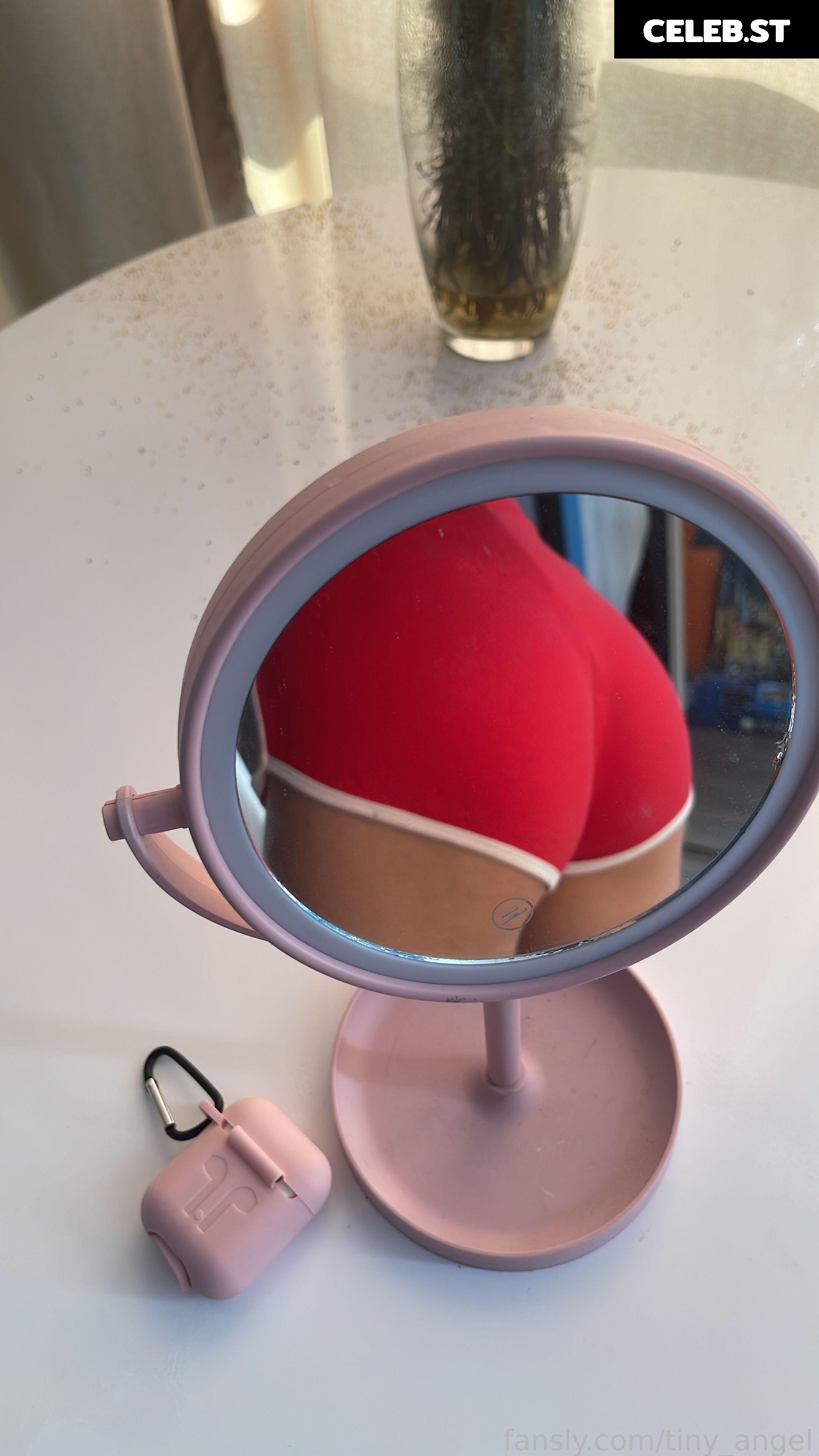 Tinyangelx | Me_Emily | tiny_angel | _rileyreid_ Image 11995491