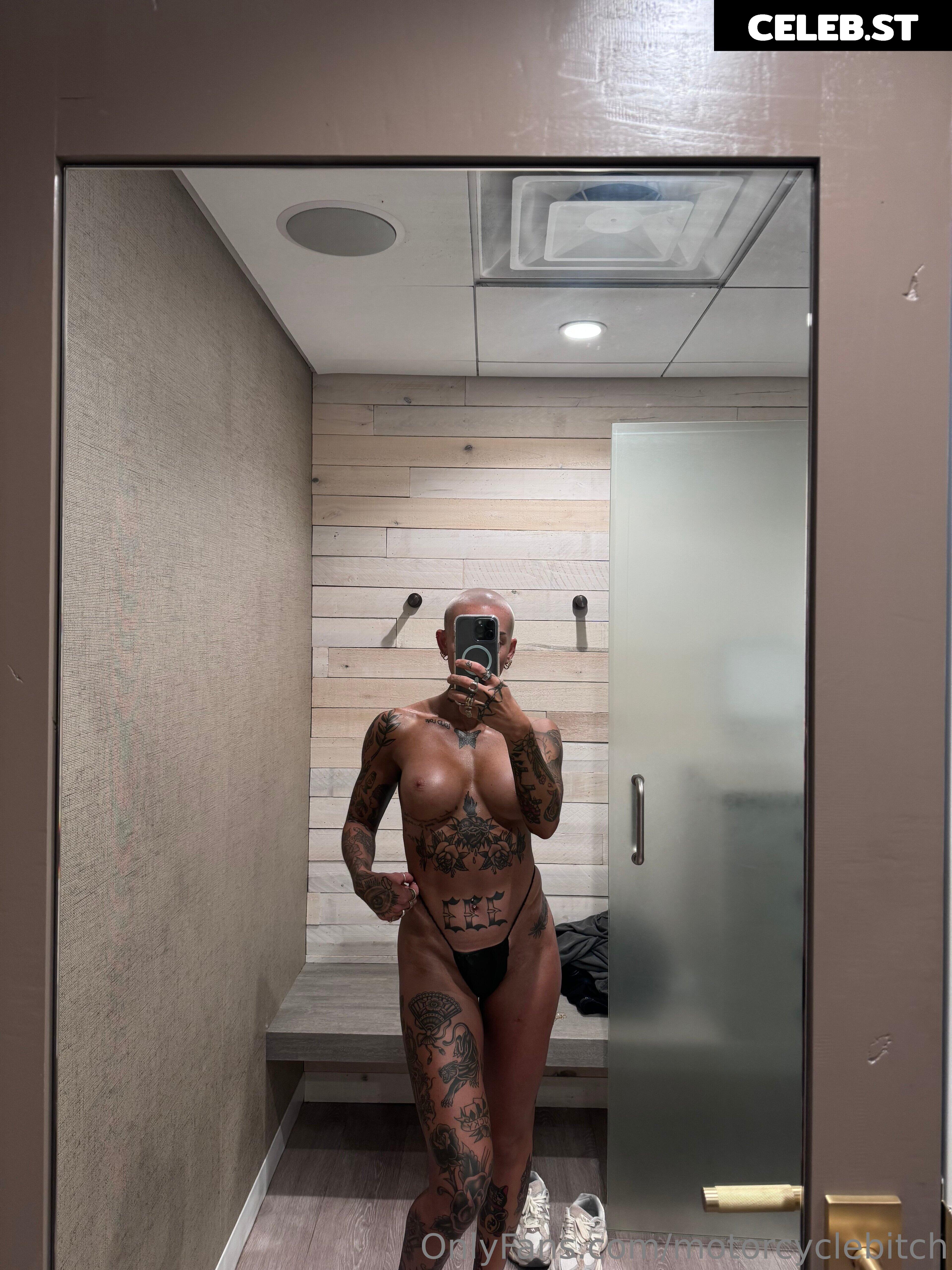 Ptaay/Paige Image 11991884