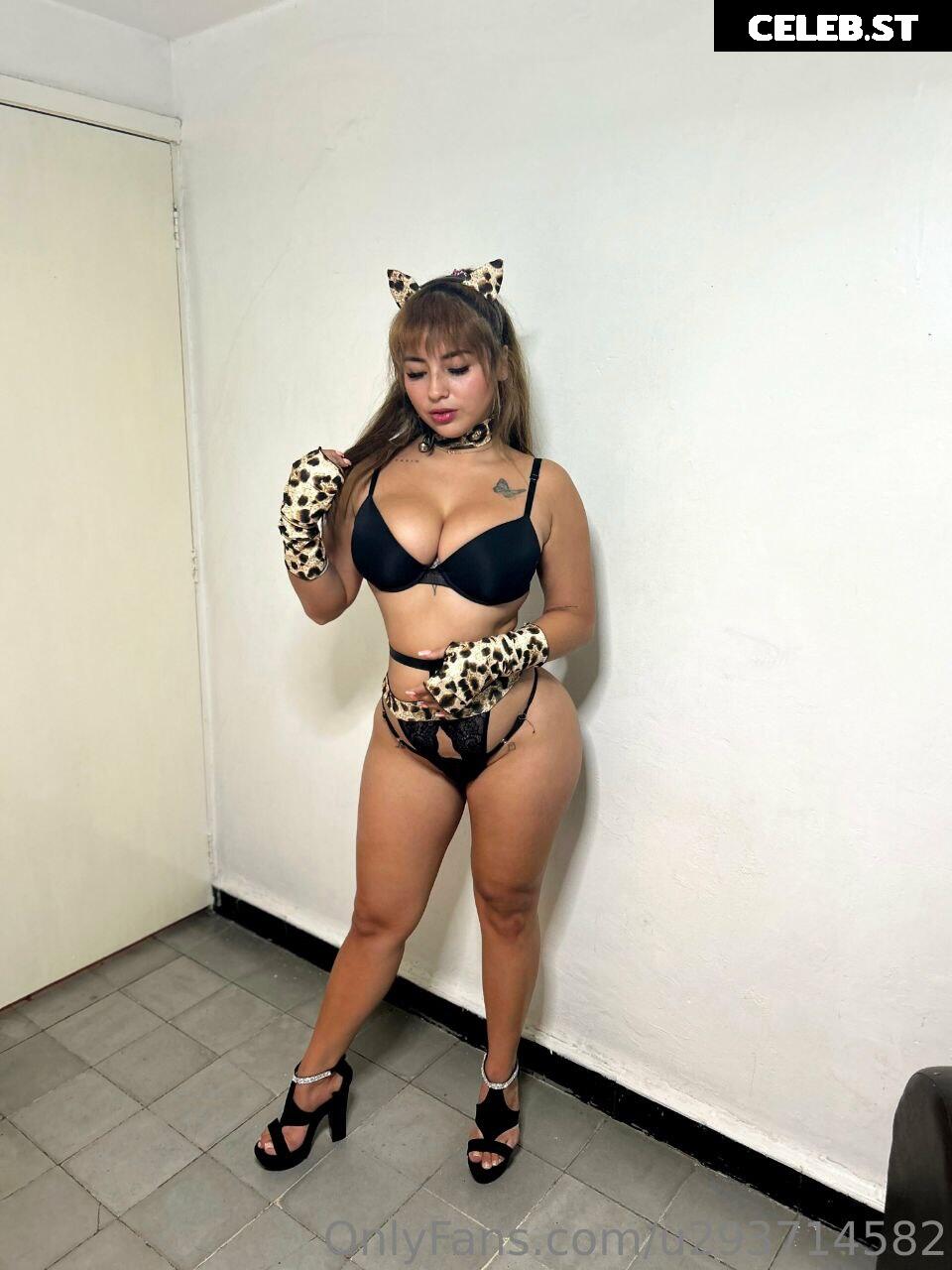 @iamstarhot / Estrella Navarrete Image 11992590