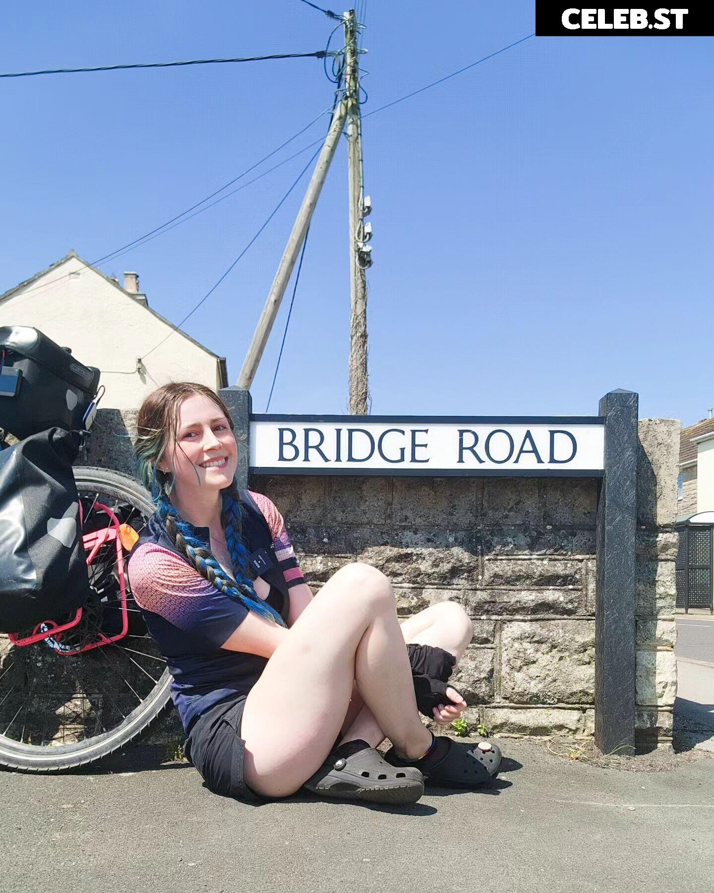 Sarah Bridgewater Image 11985044