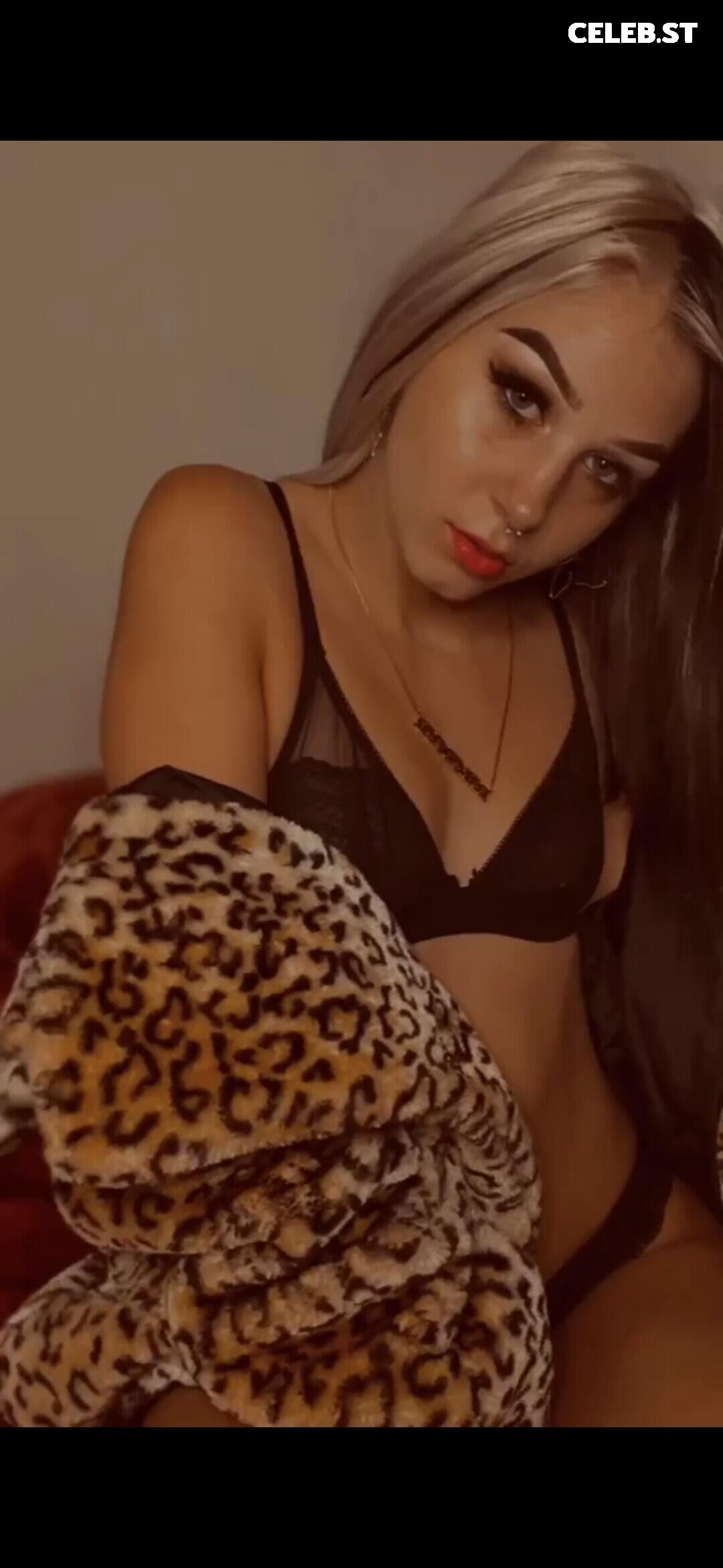 Dare3devil/Daredevil101/Erynne Arbini Image 11984556