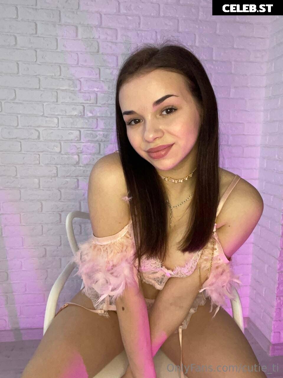 sexy_yunno / madnesstiny Image 11983217