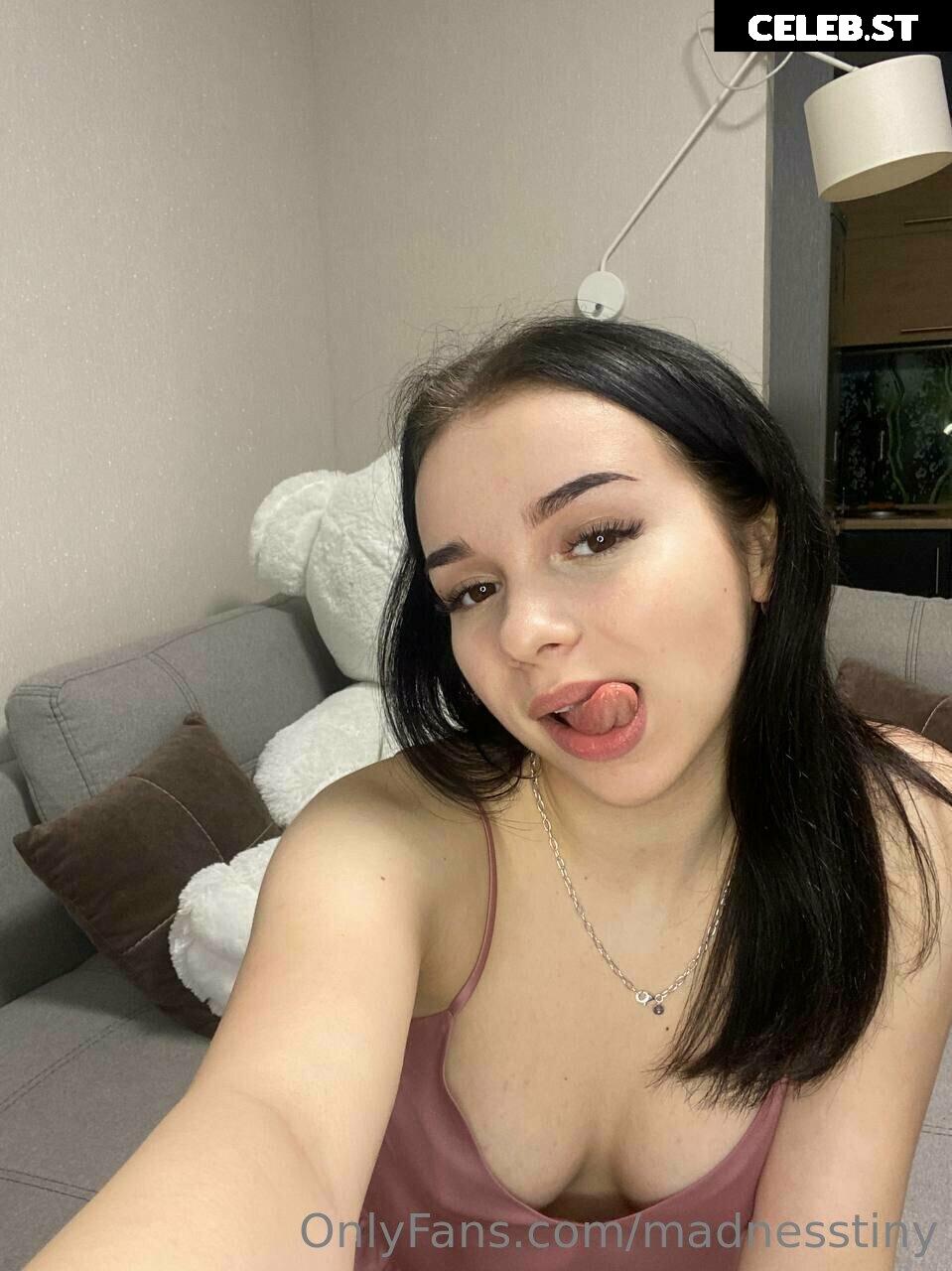 sexy_yunno / madnesstiny Image 11983247