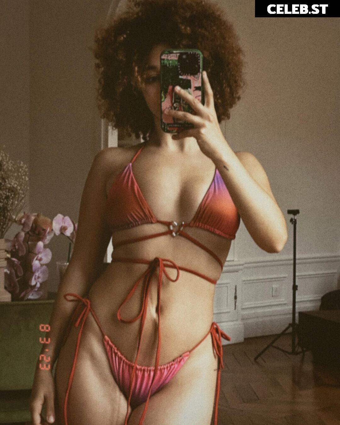 Lena Situations / Lena Mahfouf Image 11982224