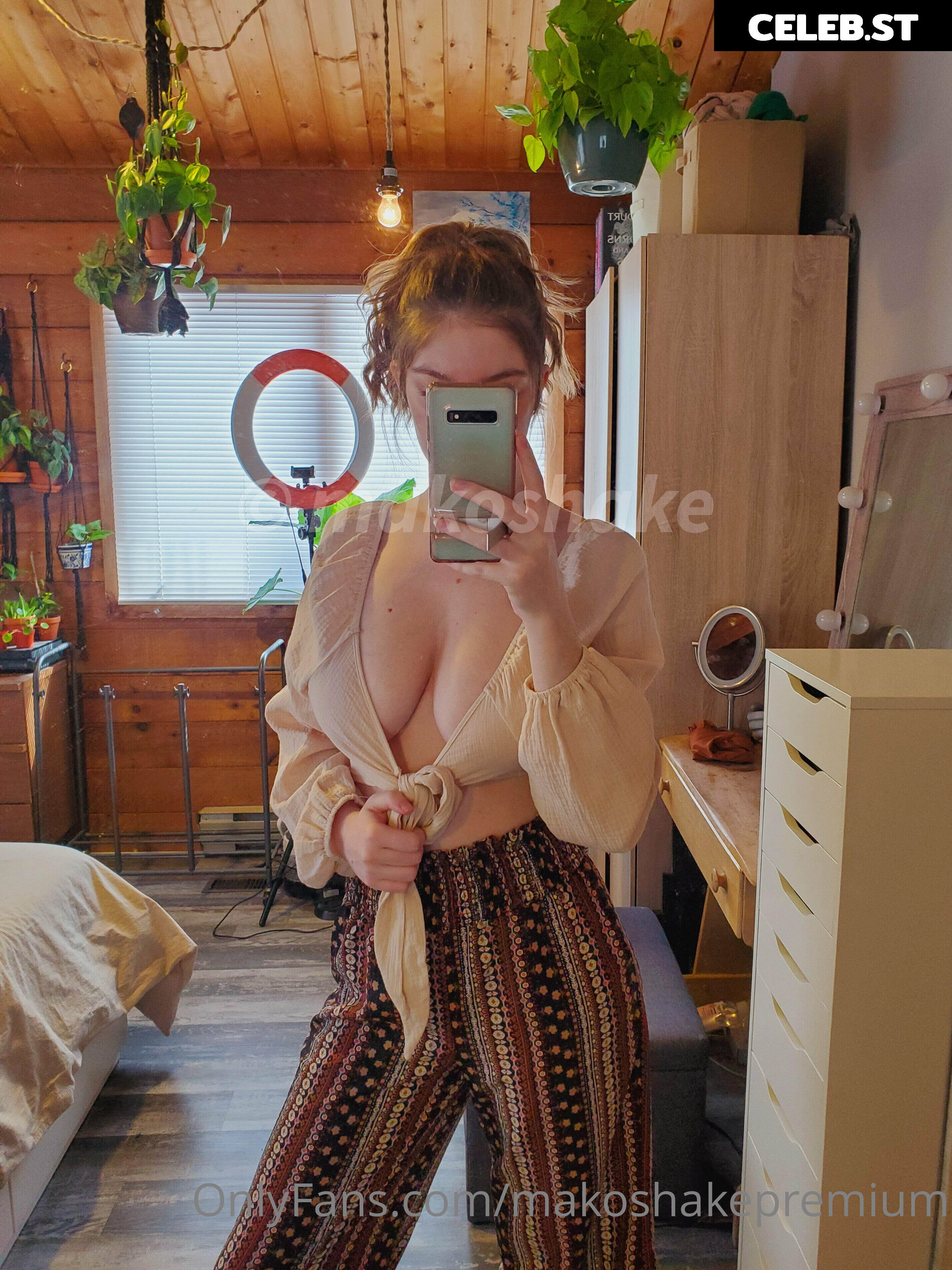 Makoshake / Carmen Rae Image 11865648