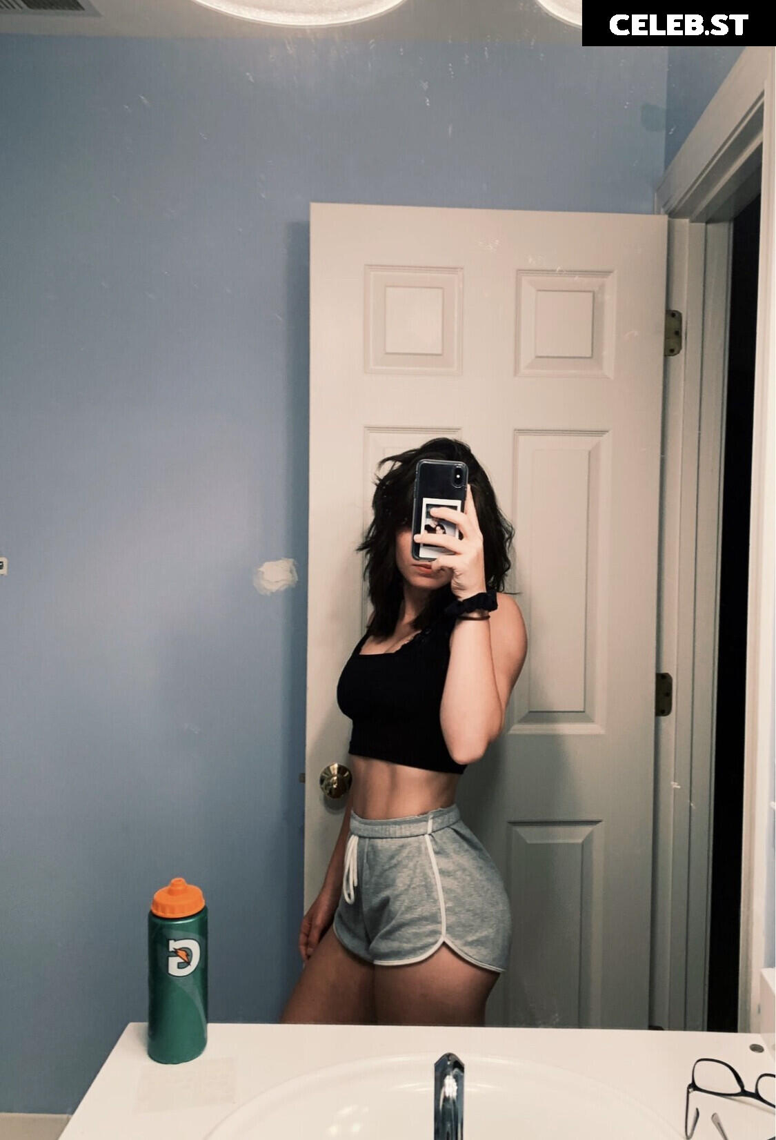 Classiccardad/ Classic Car Dad/ 1982.corvette Image 11866715