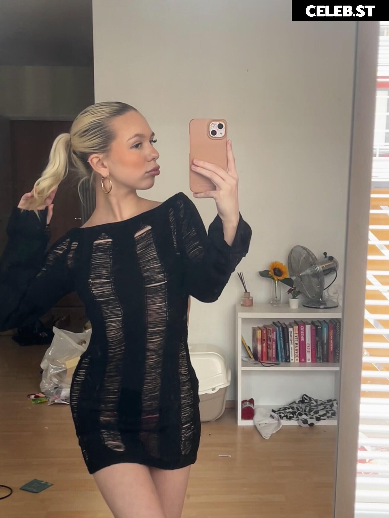 Neea Kuosmanen Image 11866210