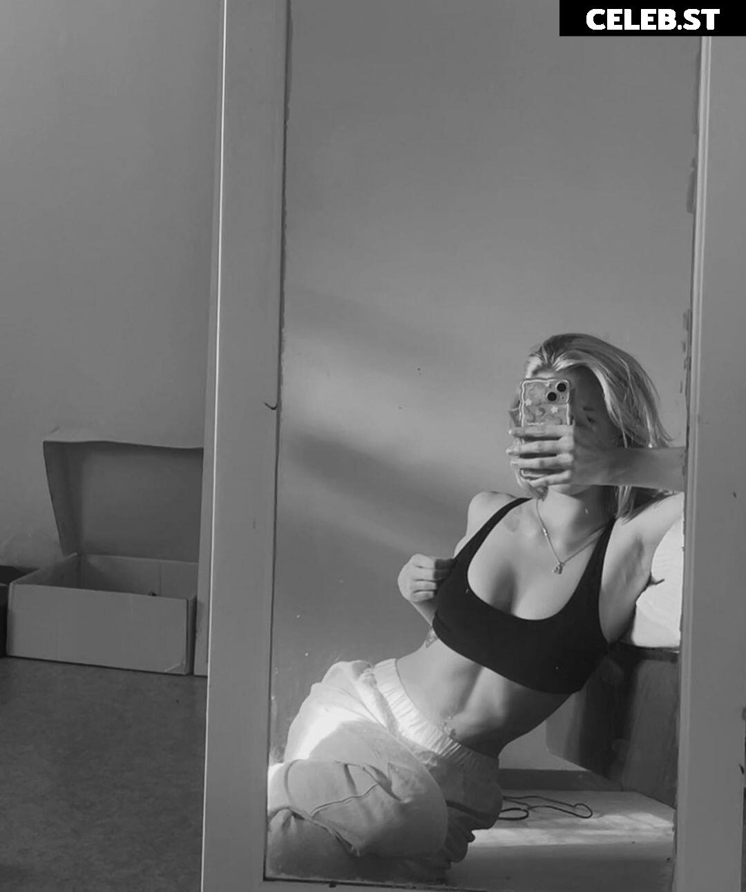 Neea Kuosmanen Image 11866215