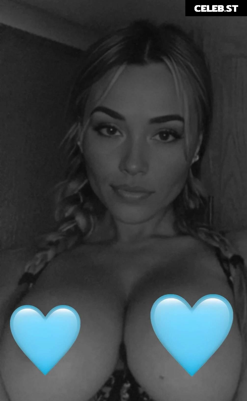 freyyyaliiind | shygirl122 |  Shygirl123 Image 11860977