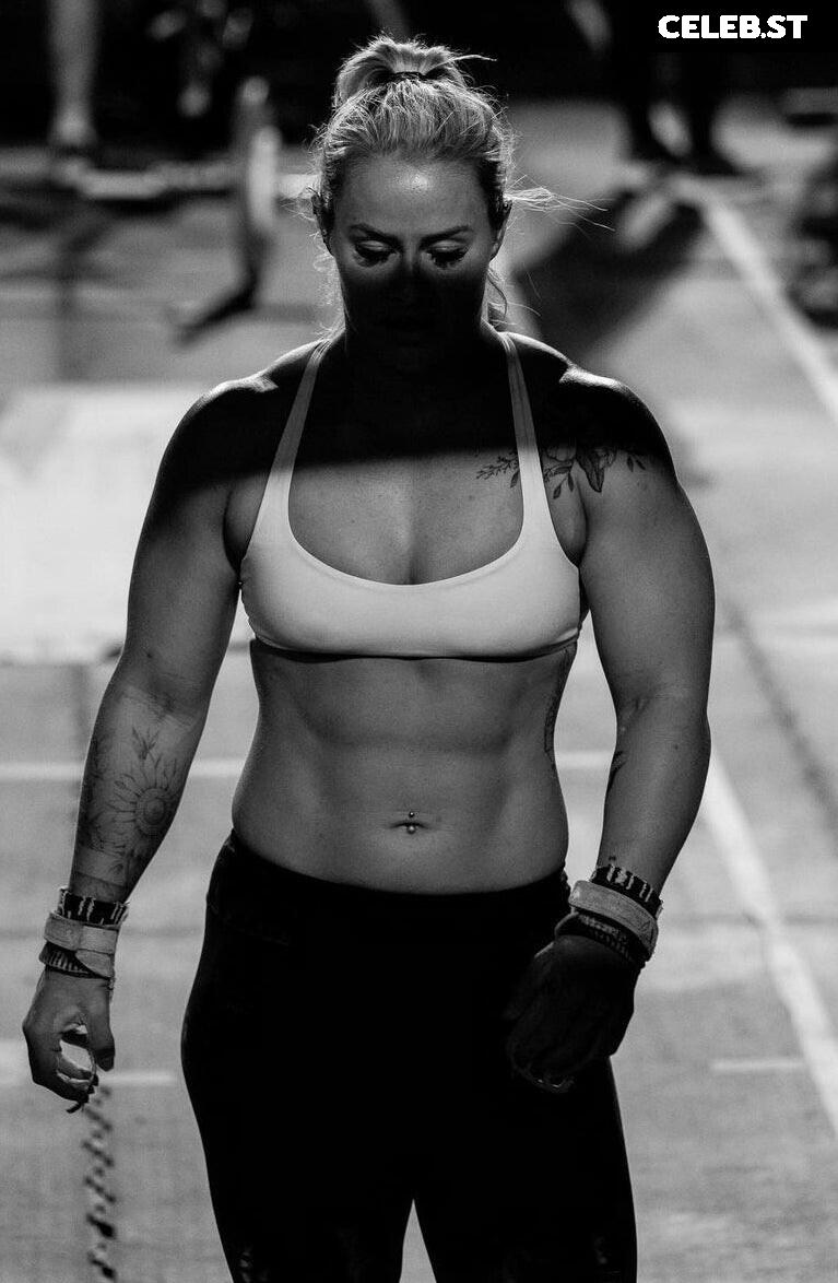 Dani Speegle/ dellespeegle Image 11869707