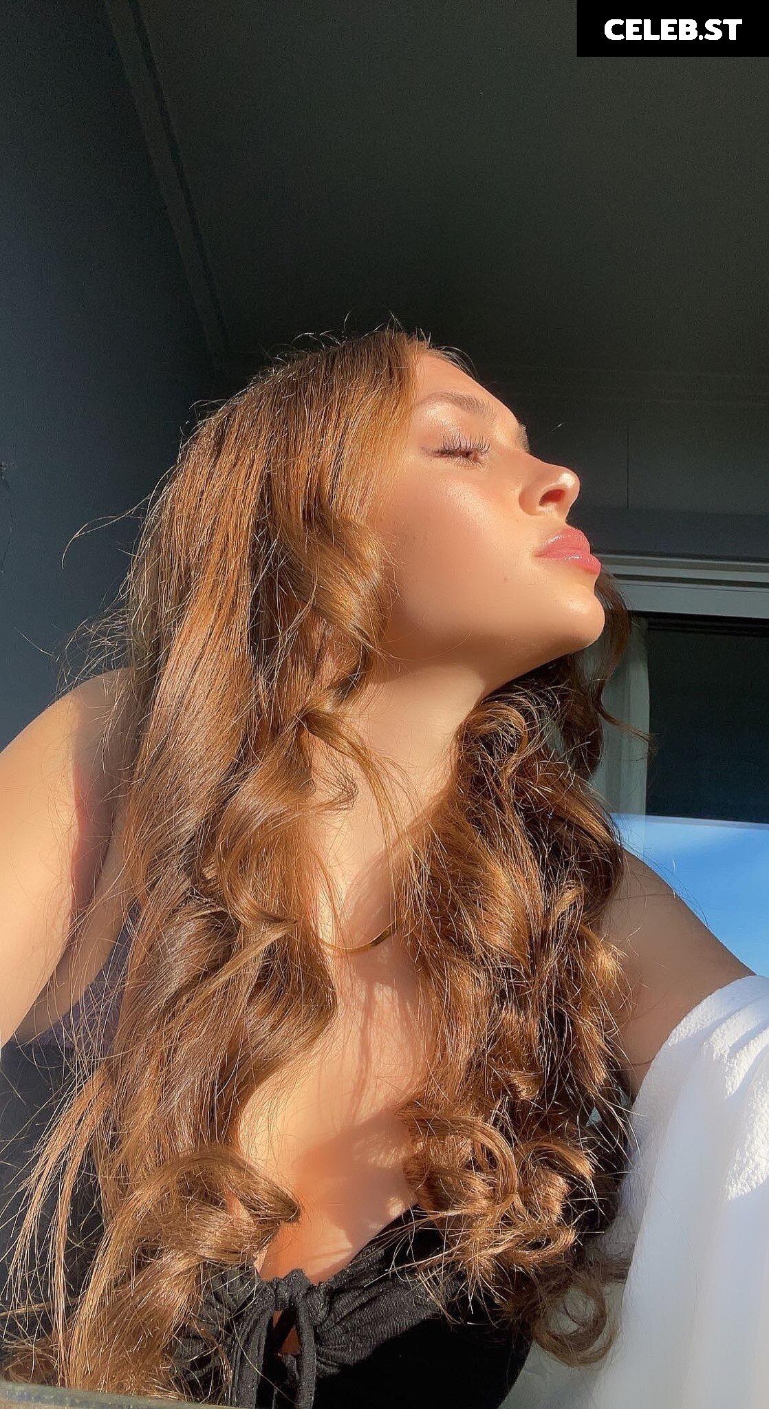 Lola Juarez - lolaa.juarez / lolajuarez Image 11878982