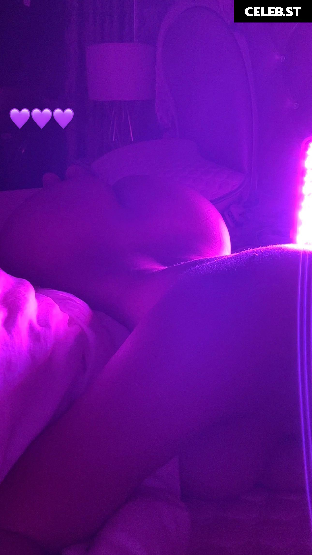 naomiiper Image 11878736