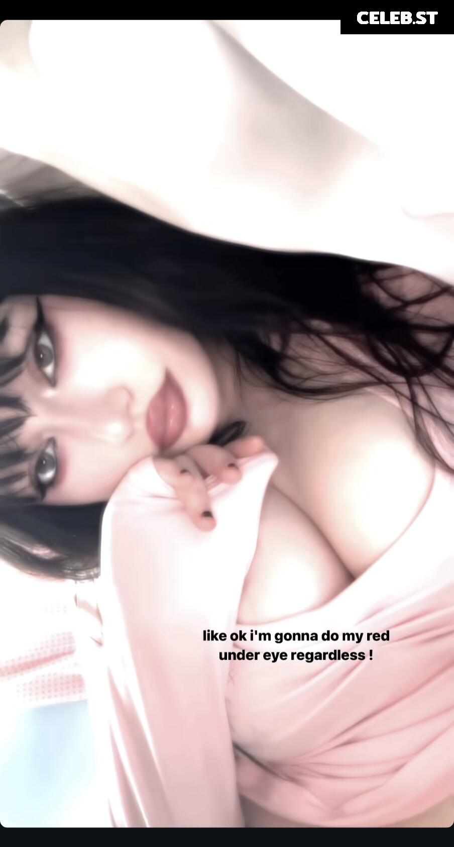 Robyn (rrr0byn / robynsnotreal) Image 11875901