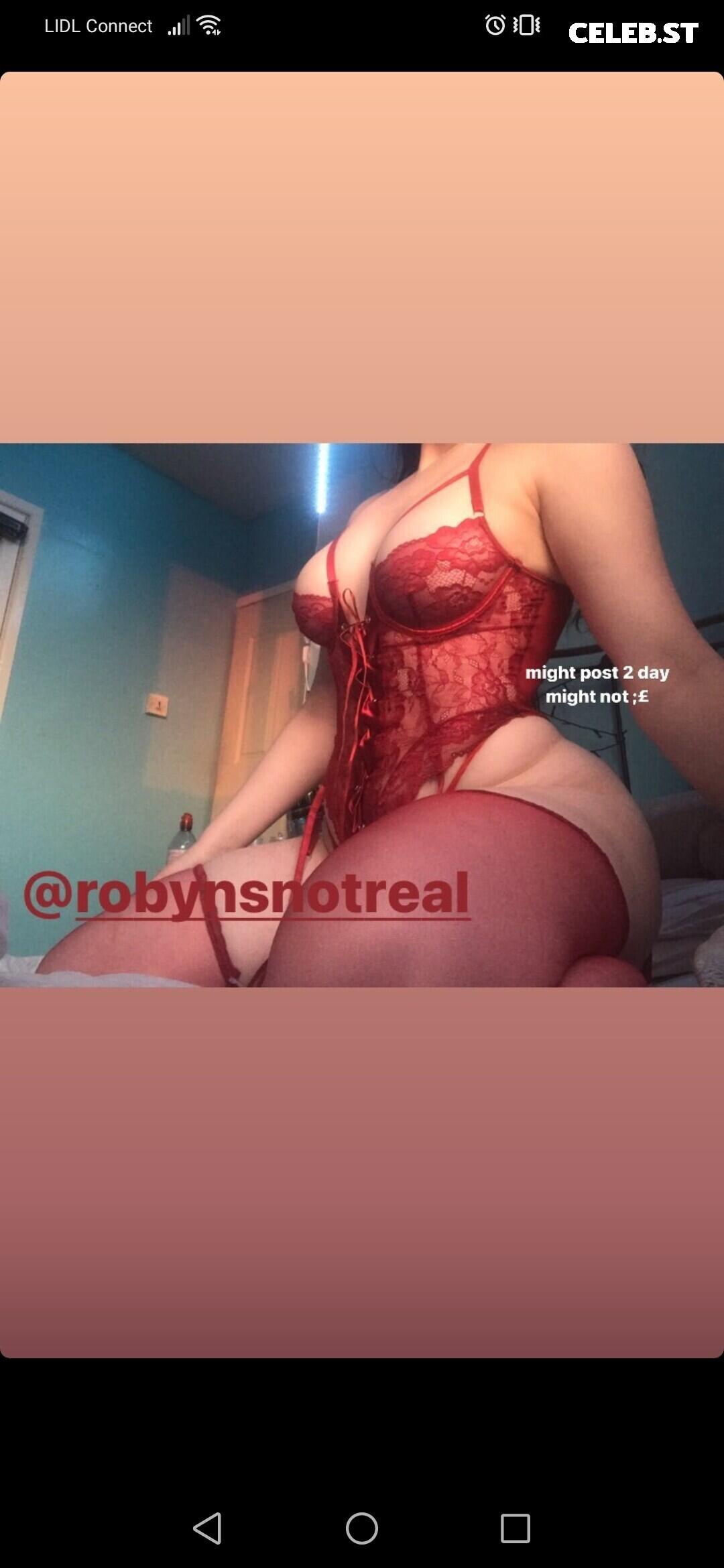 Robyn (rrr0byn / robynsnotreal) Image 11875754