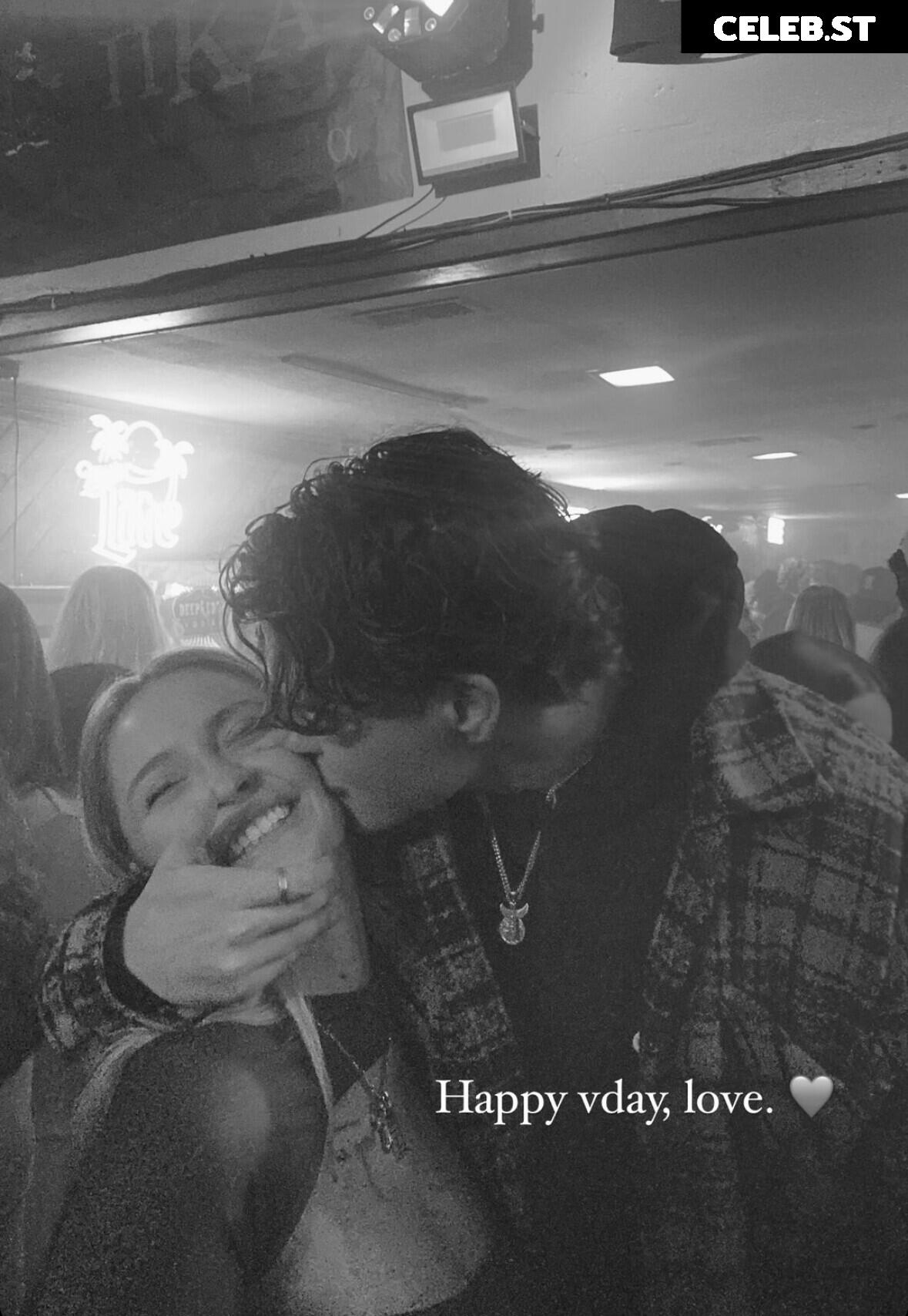 Caitlin betterly / @caitlin.betterly Image 11874927