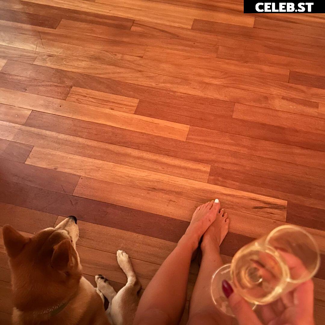 Reneé Monaco (peachmangojuice) Image 11876530